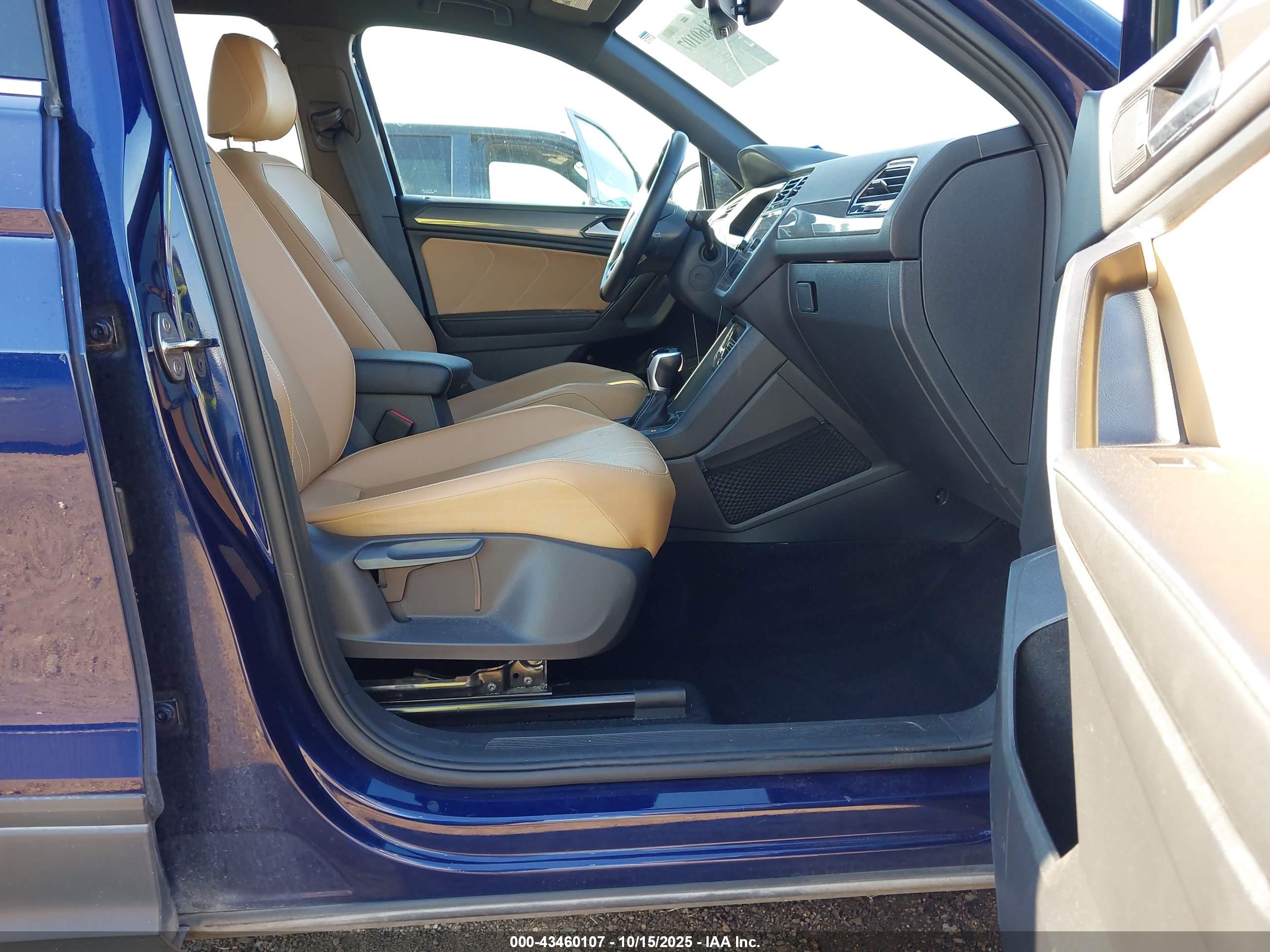 VOLKSWAGEN TIGUAN image 5