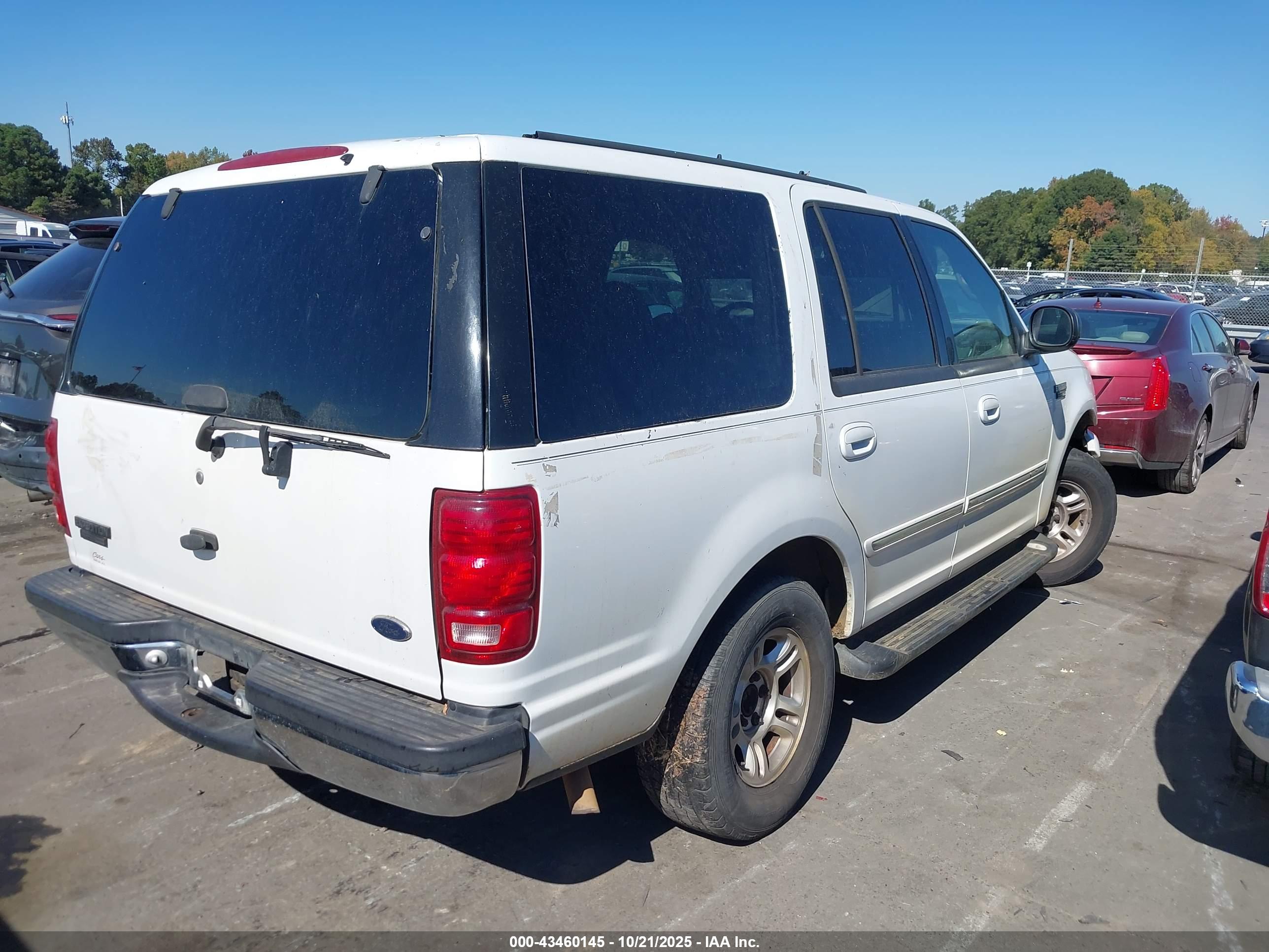 FORD EXPEDITION image 4