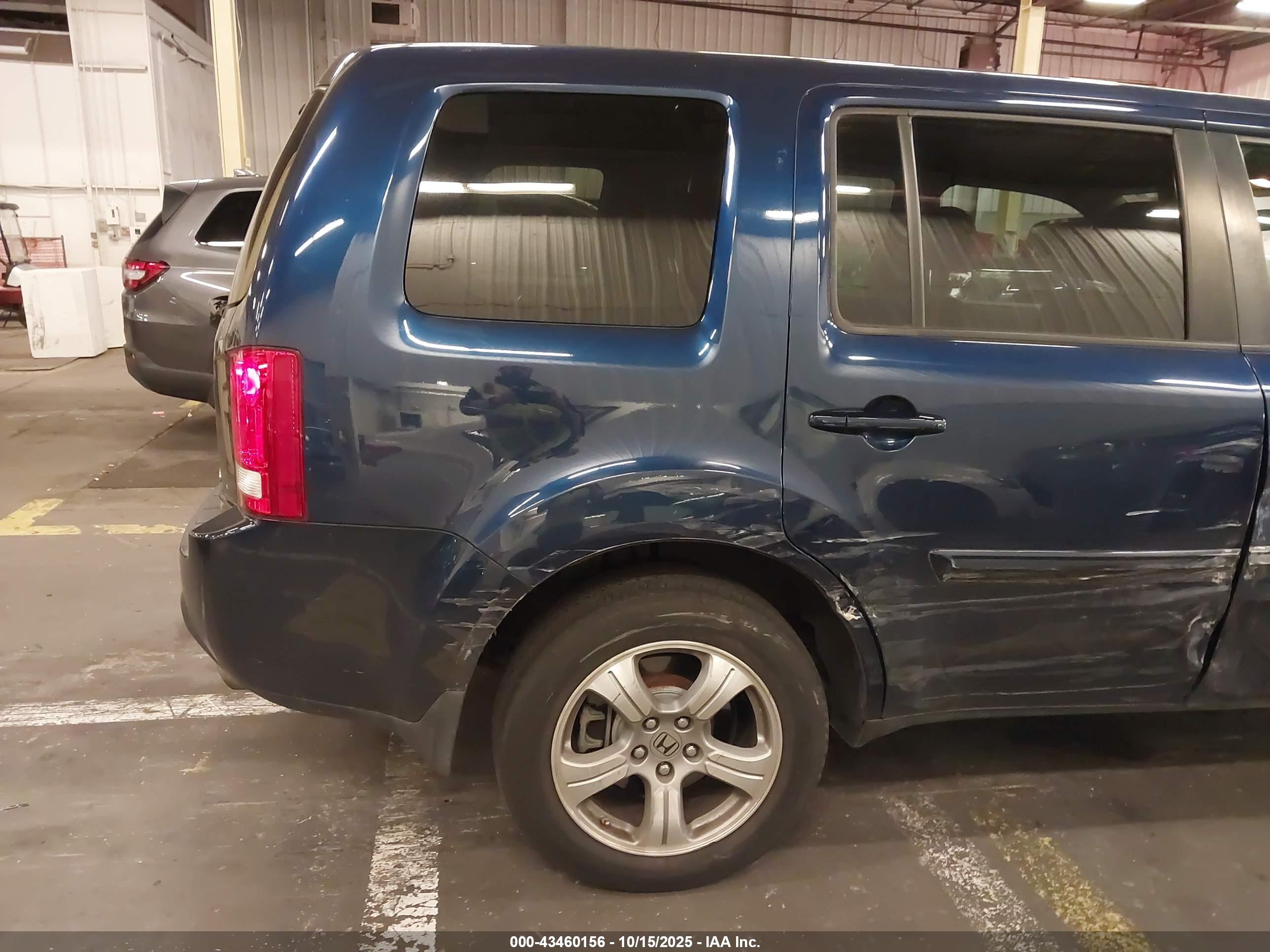 HONDA PILOT image 6