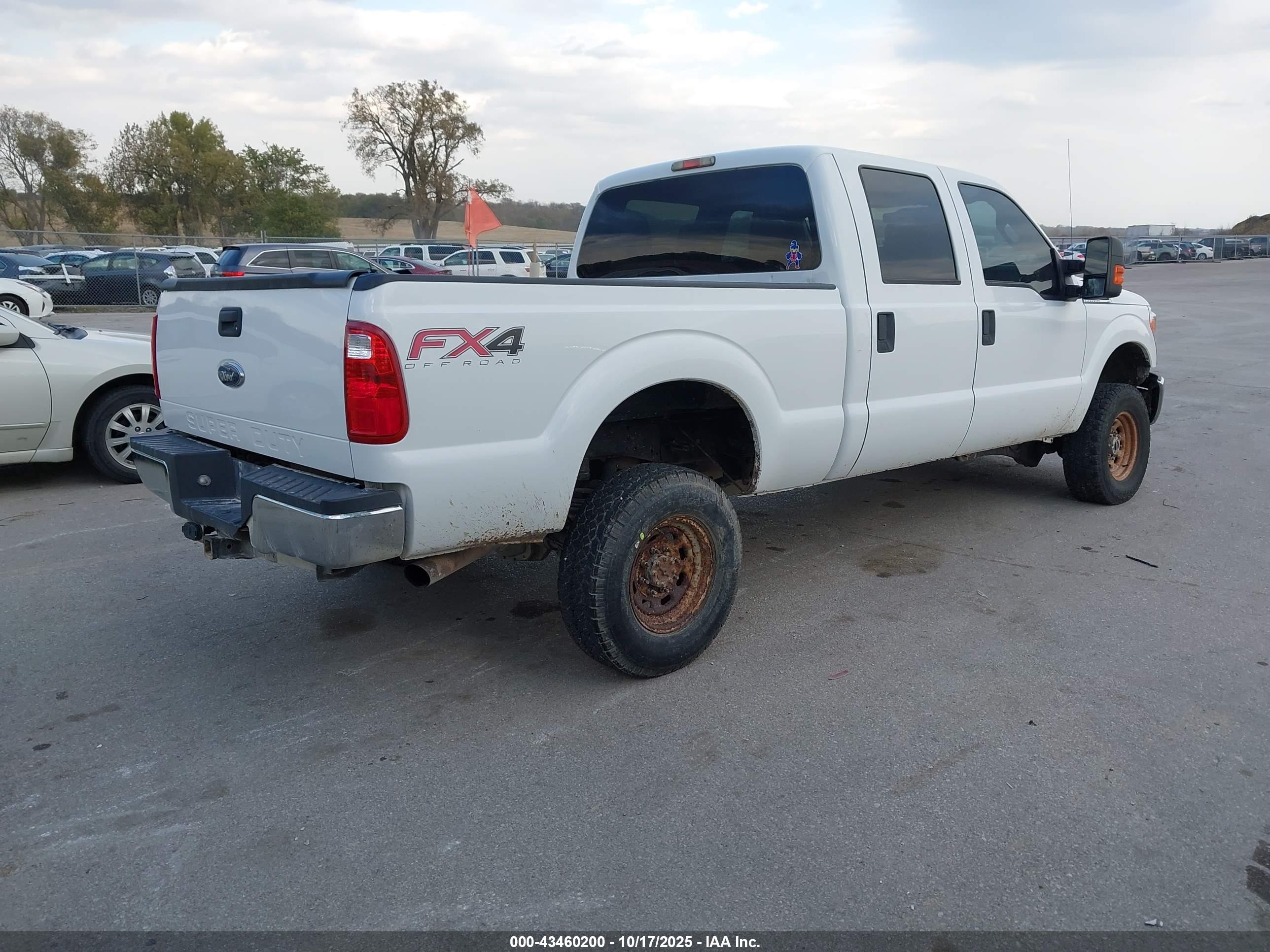 FORD F-350 image 4