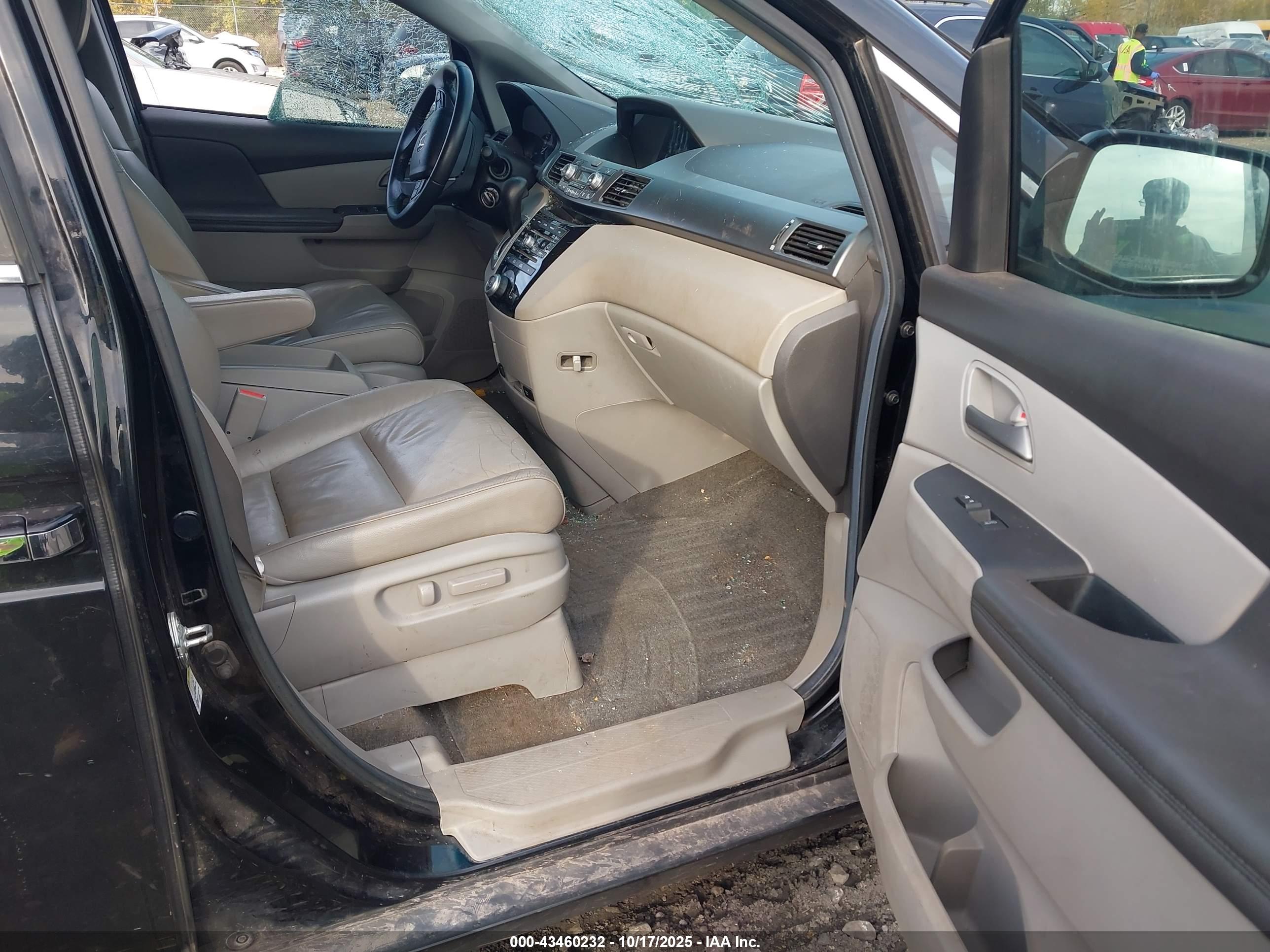 HONDA ODYSSEY image 5
