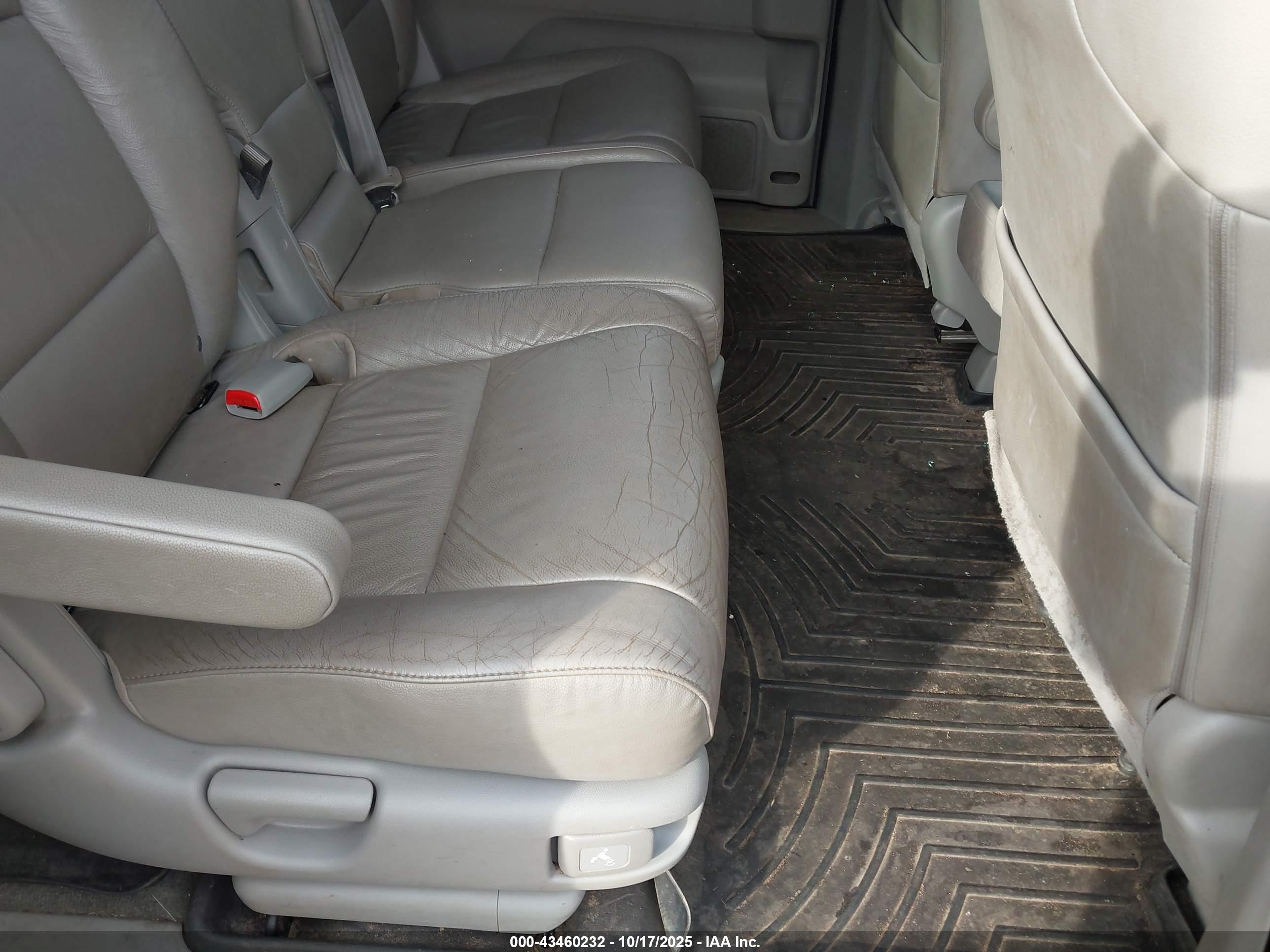 HONDA ODYSSEY image 8