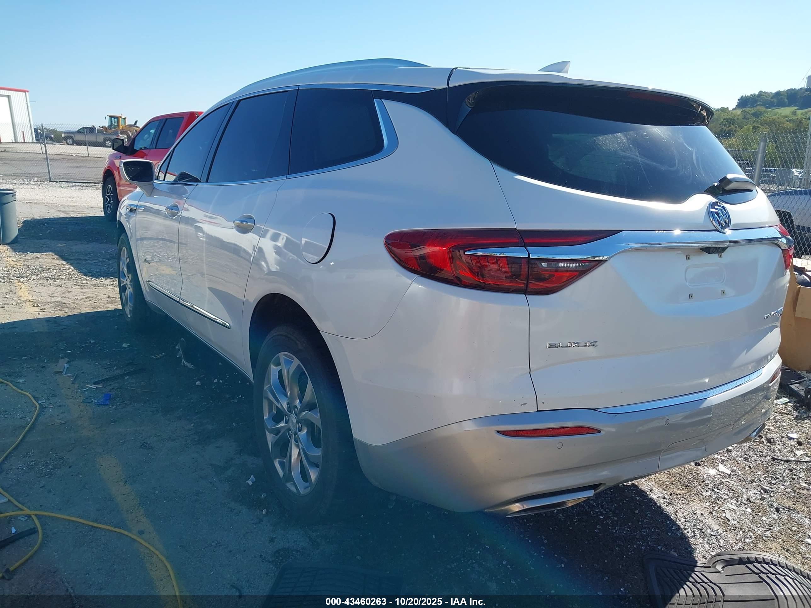 BUICK ENCLAVE image 3