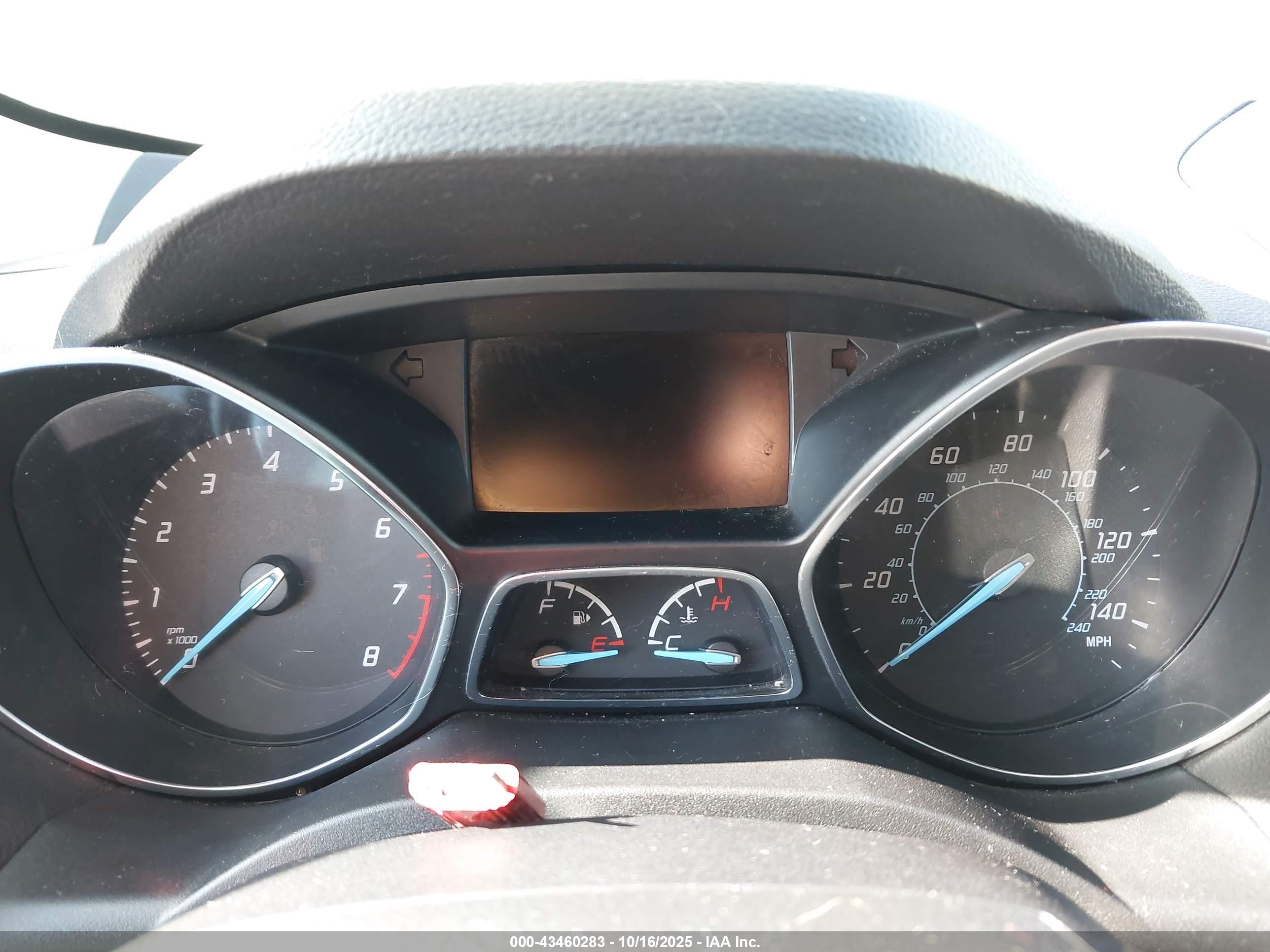 FORD ESCAPE image 7