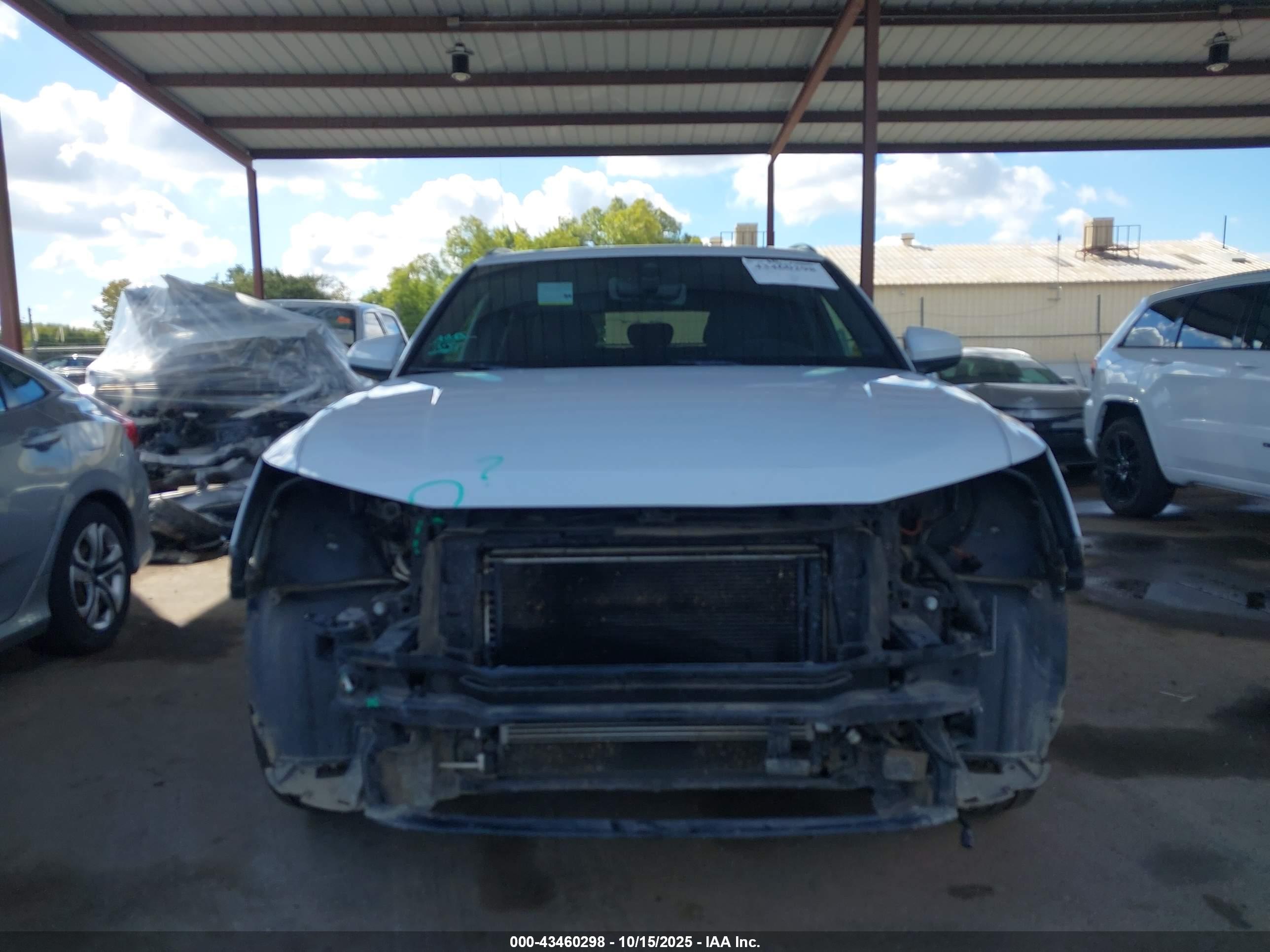 AUDI Q3 image 6