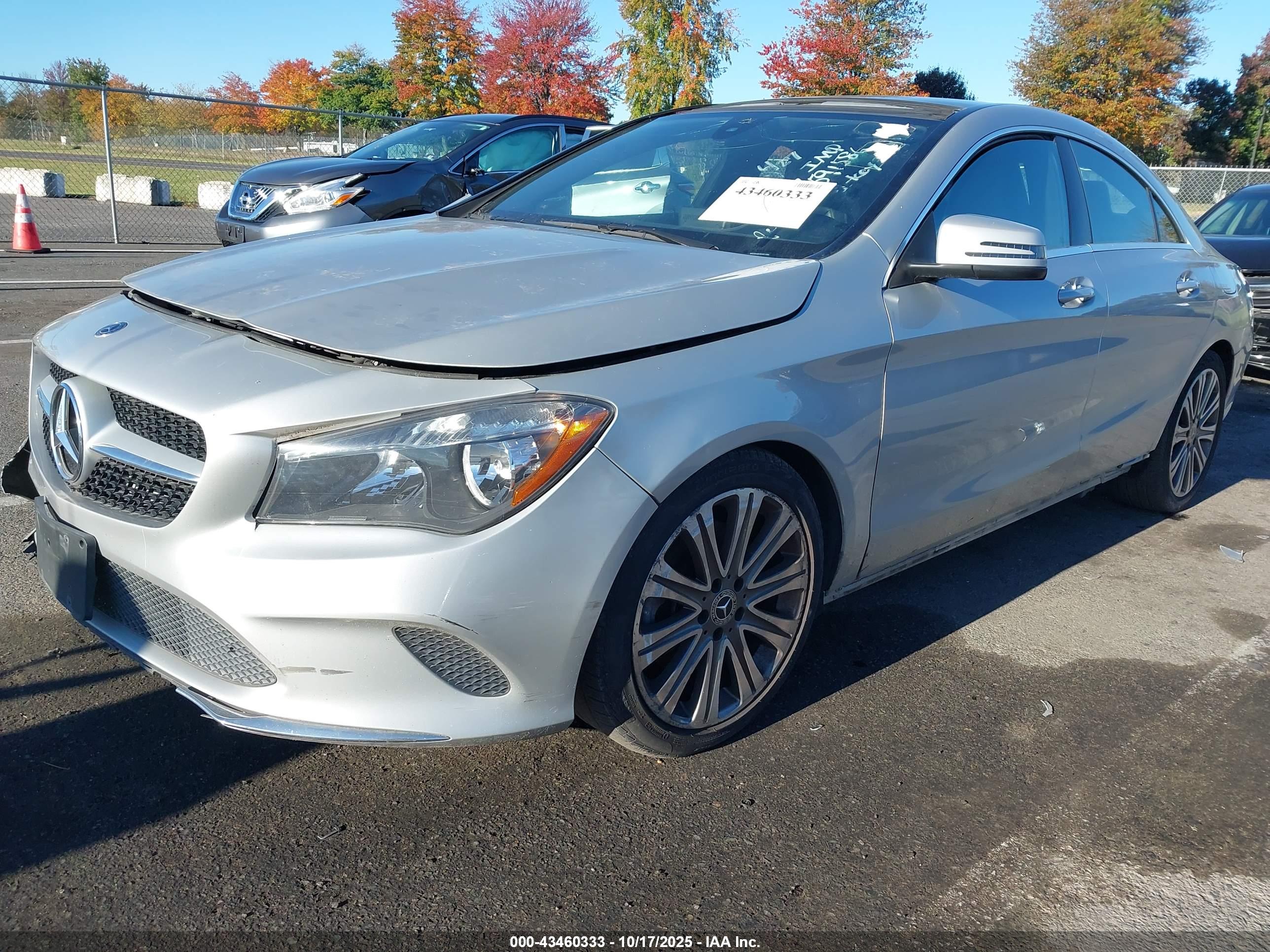 MERCEDES-BENZ CLA image 2
