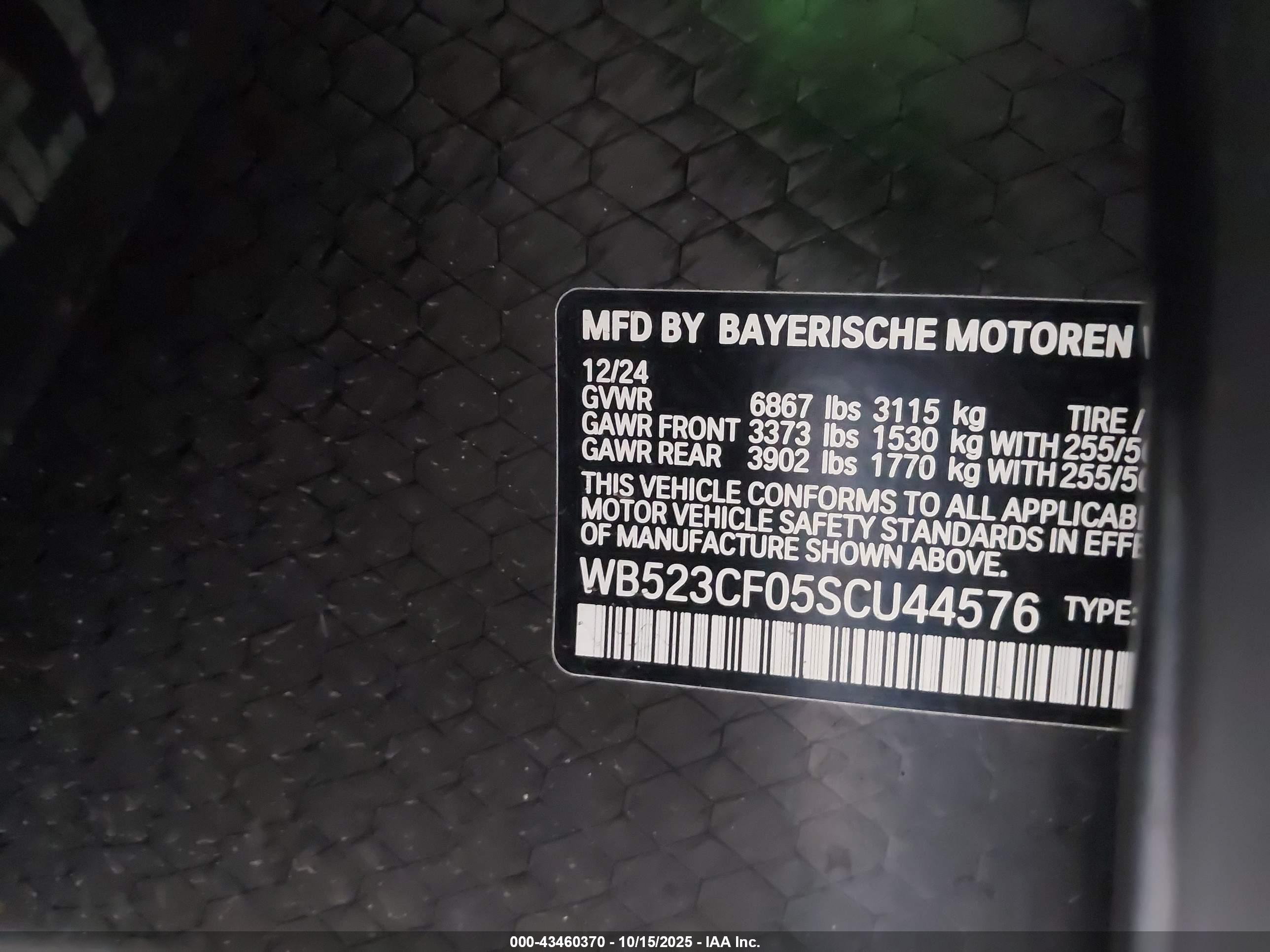 BMW IX image 9