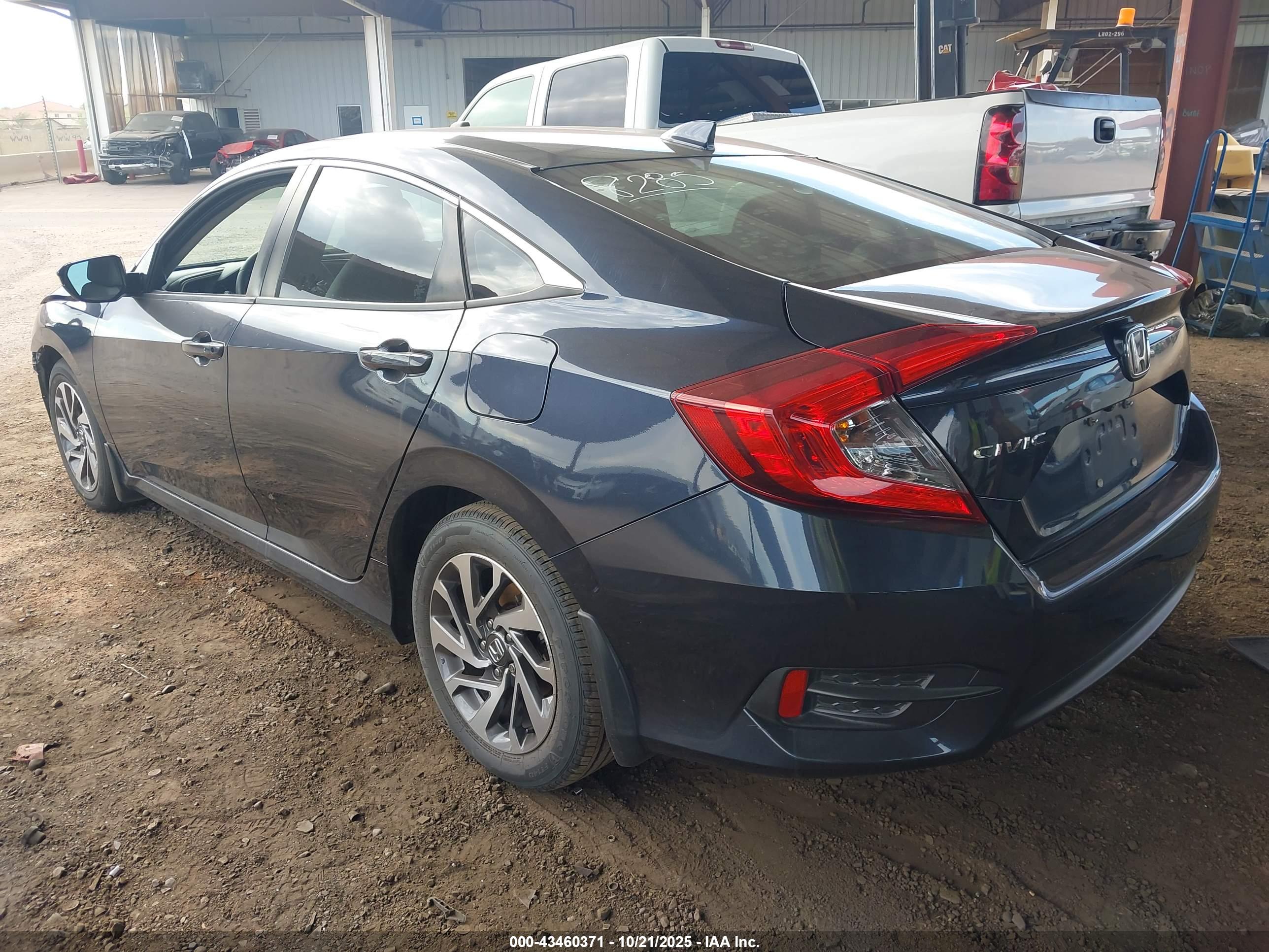 HONDA CIVIC image 3