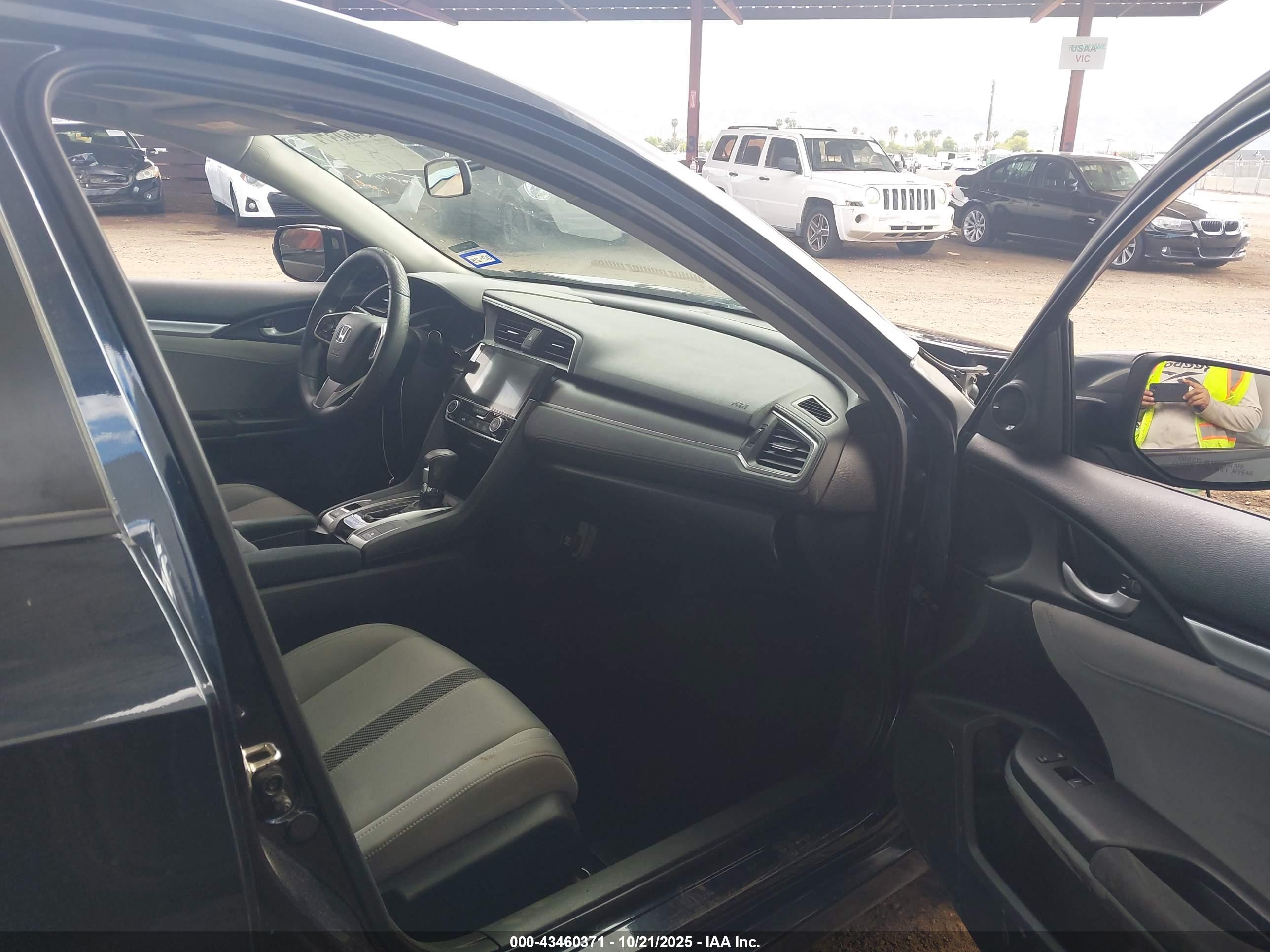 HONDA CIVIC image 5