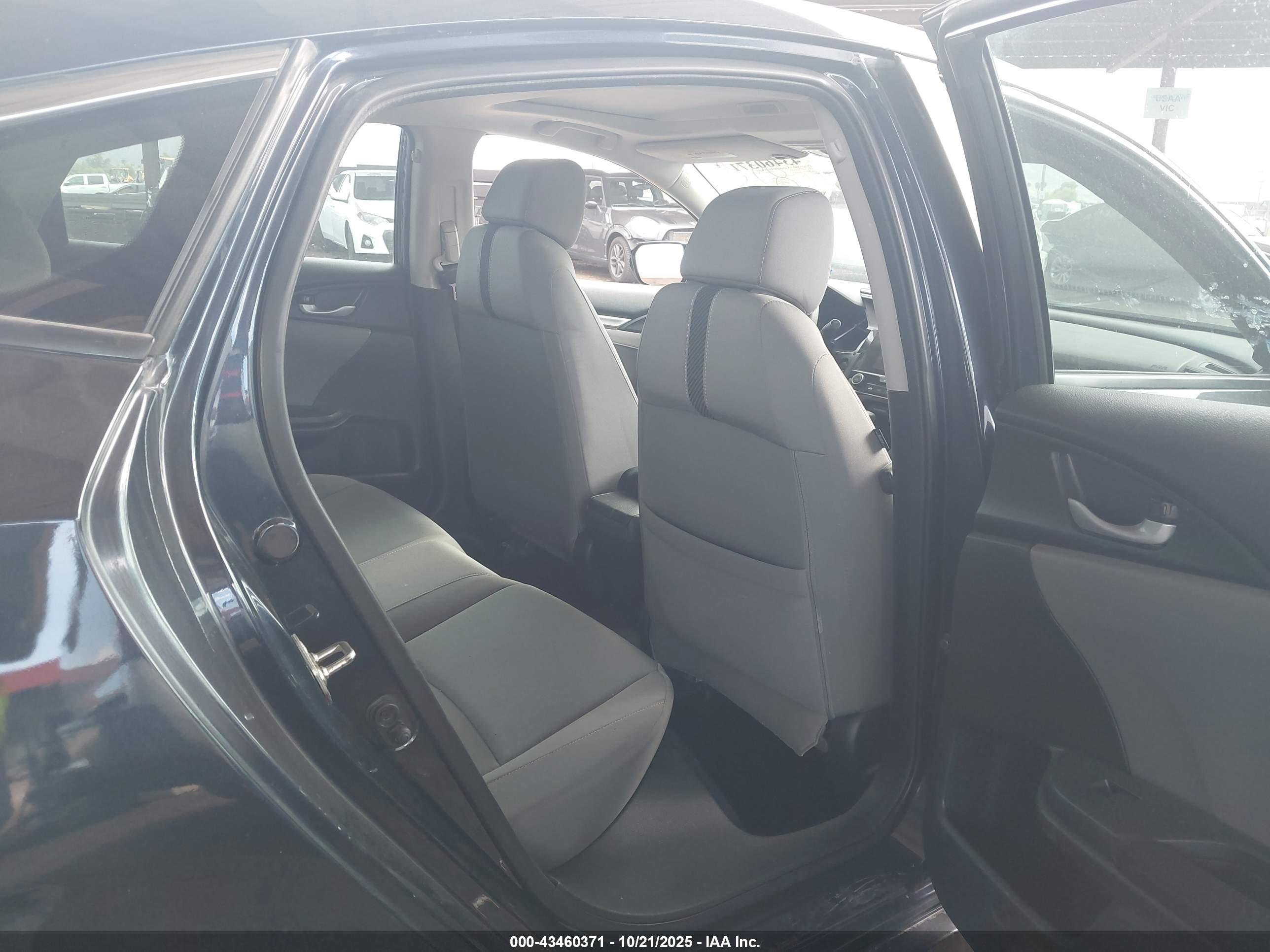 HONDA CIVIC image 8