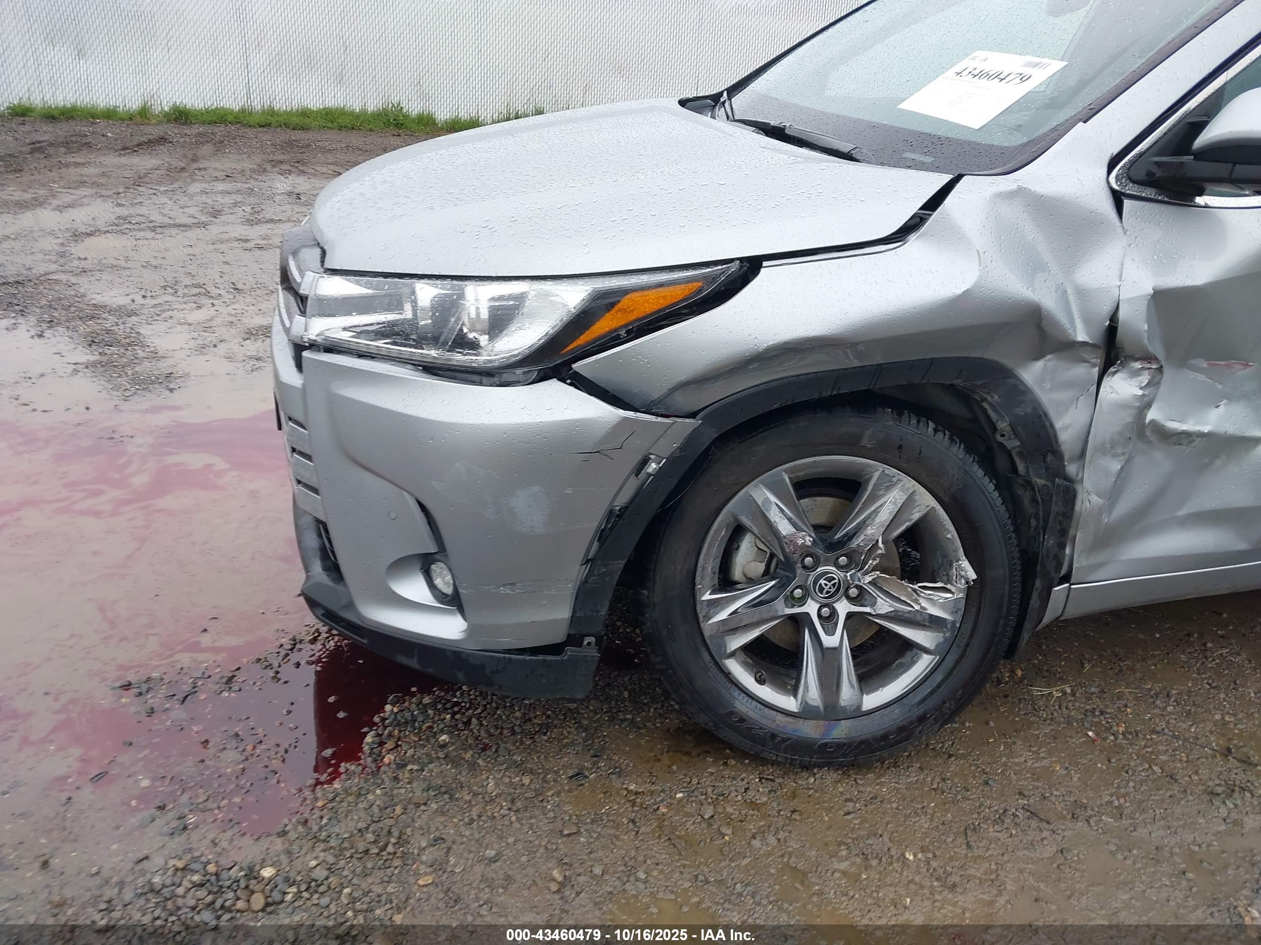 TOYOTA HIGHLANDER image 6