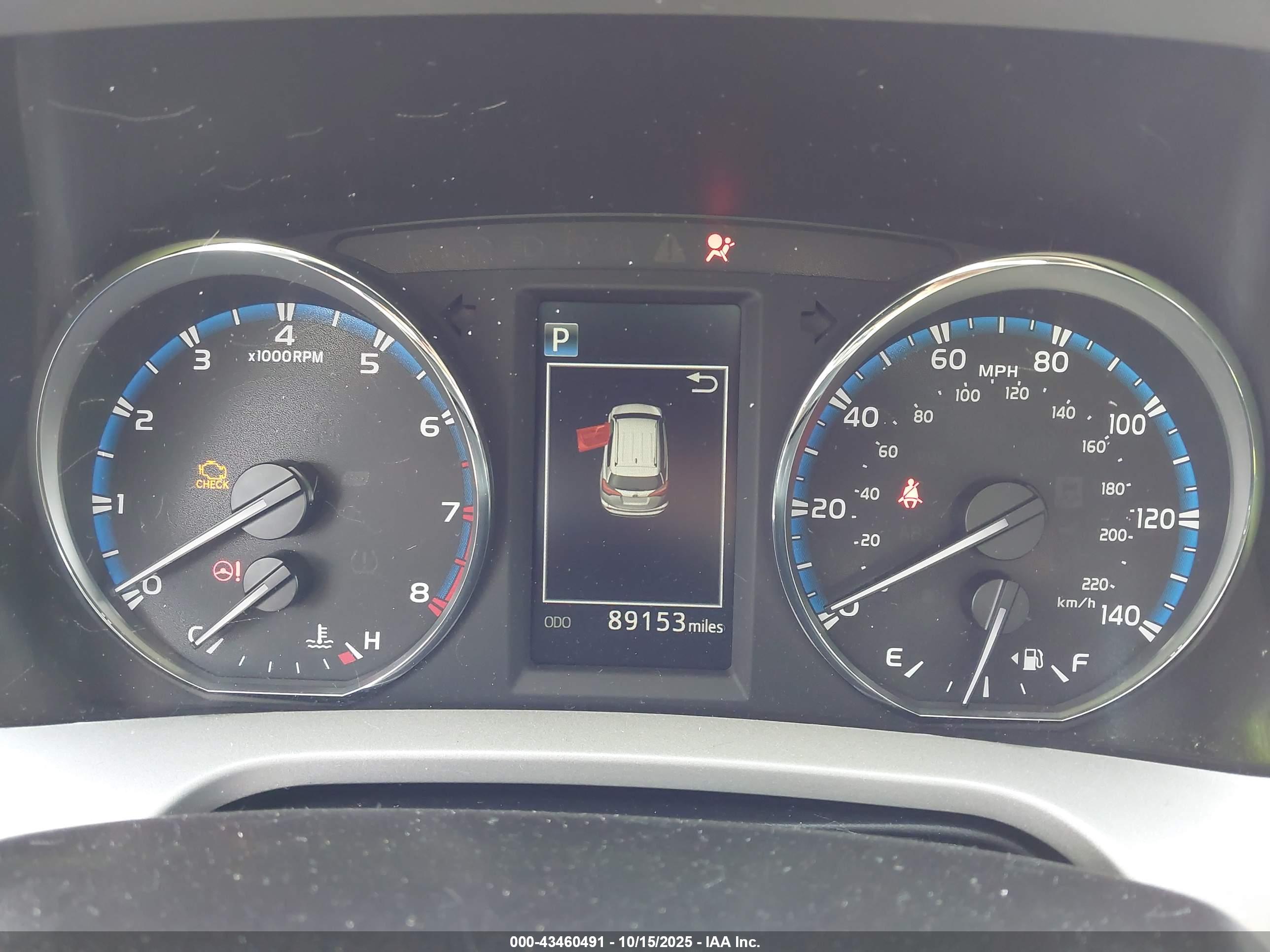 TOYOTA RAV4 image 7