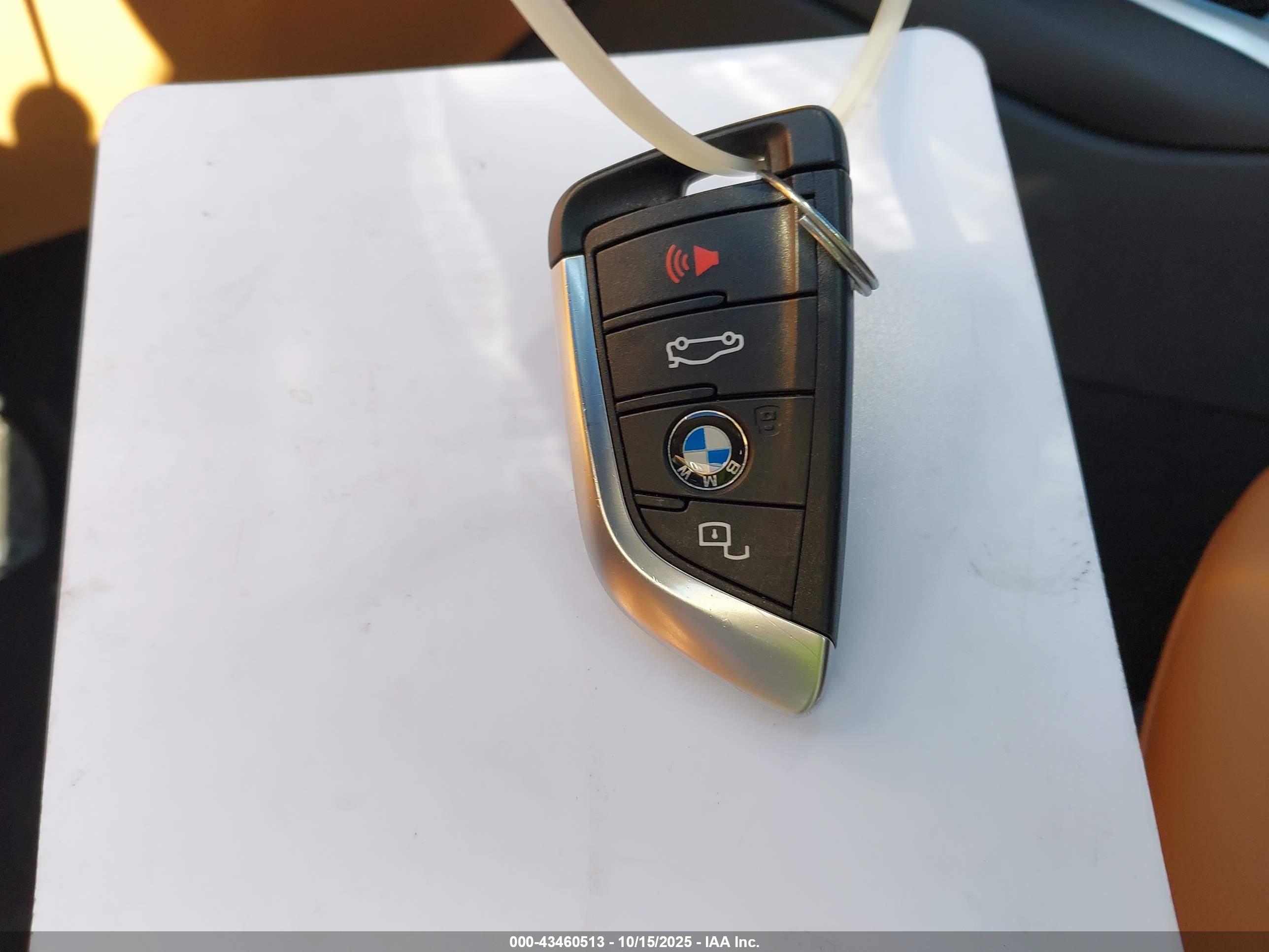 BMW 330I image 11