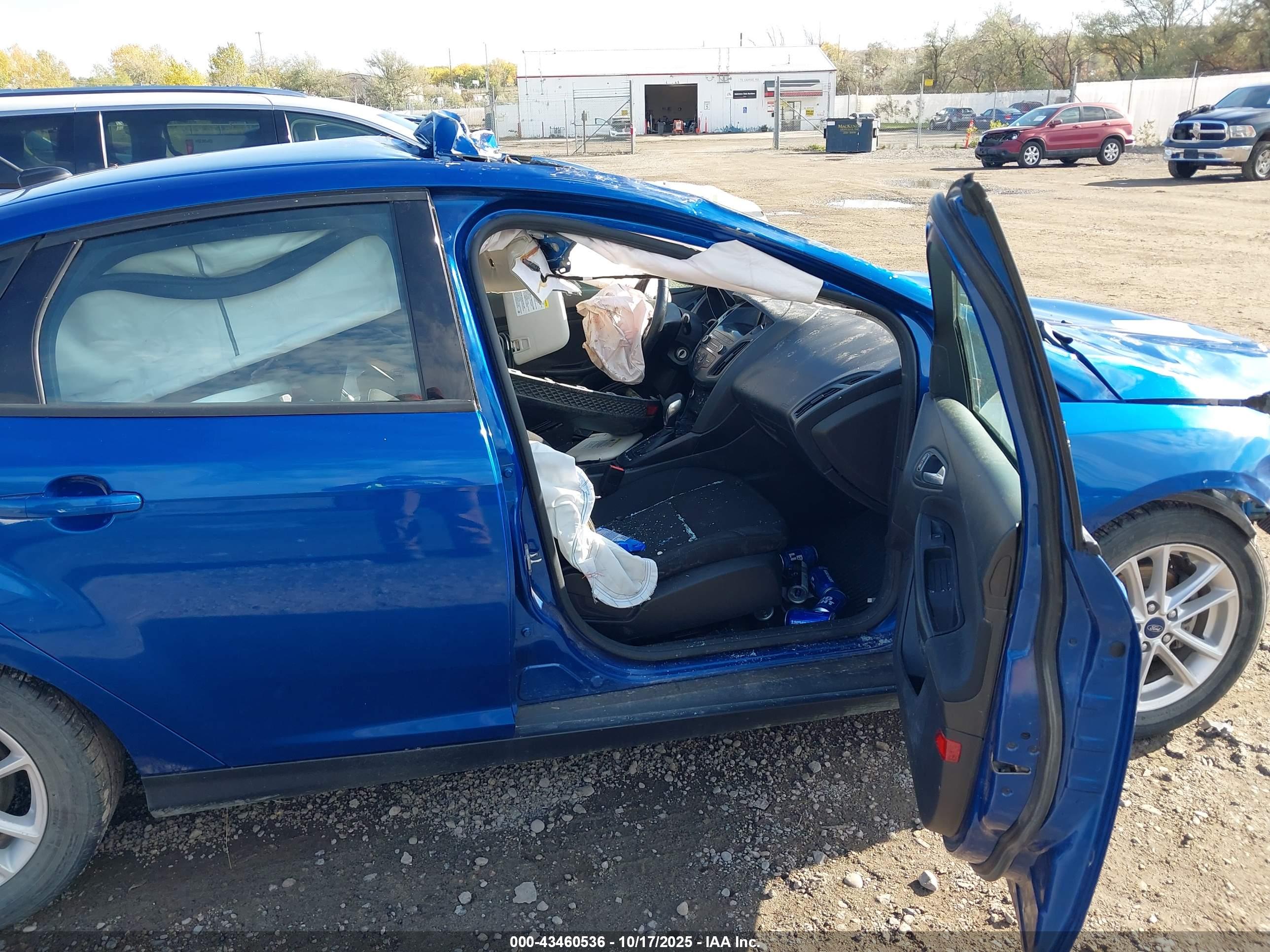 FORD FOCUS image 5