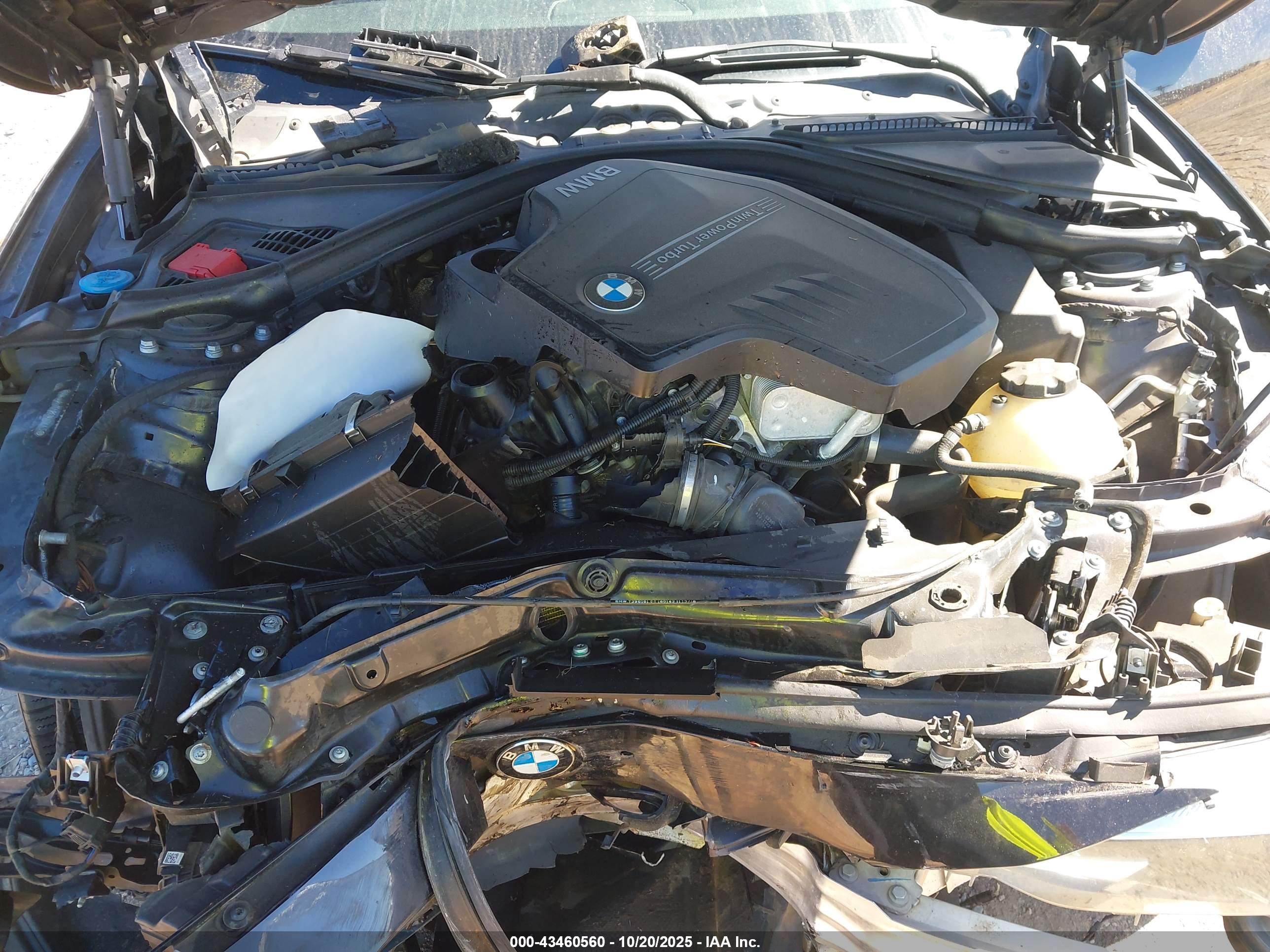 BMW 320I image 10