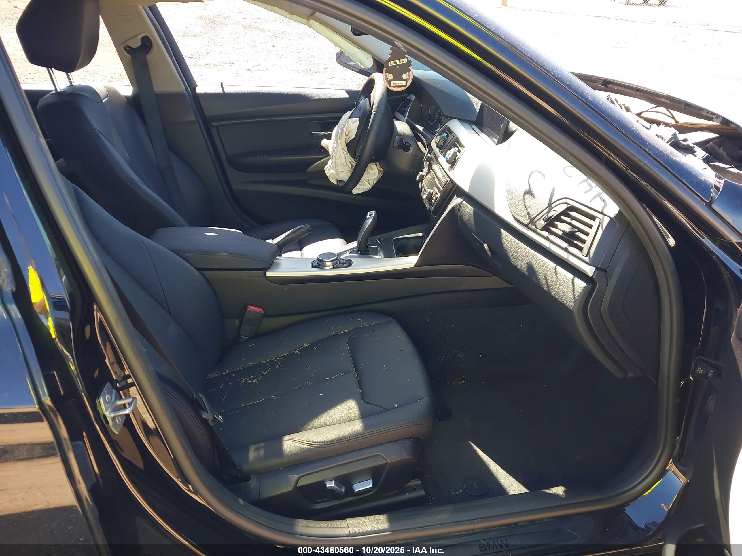BMW 320I image 5