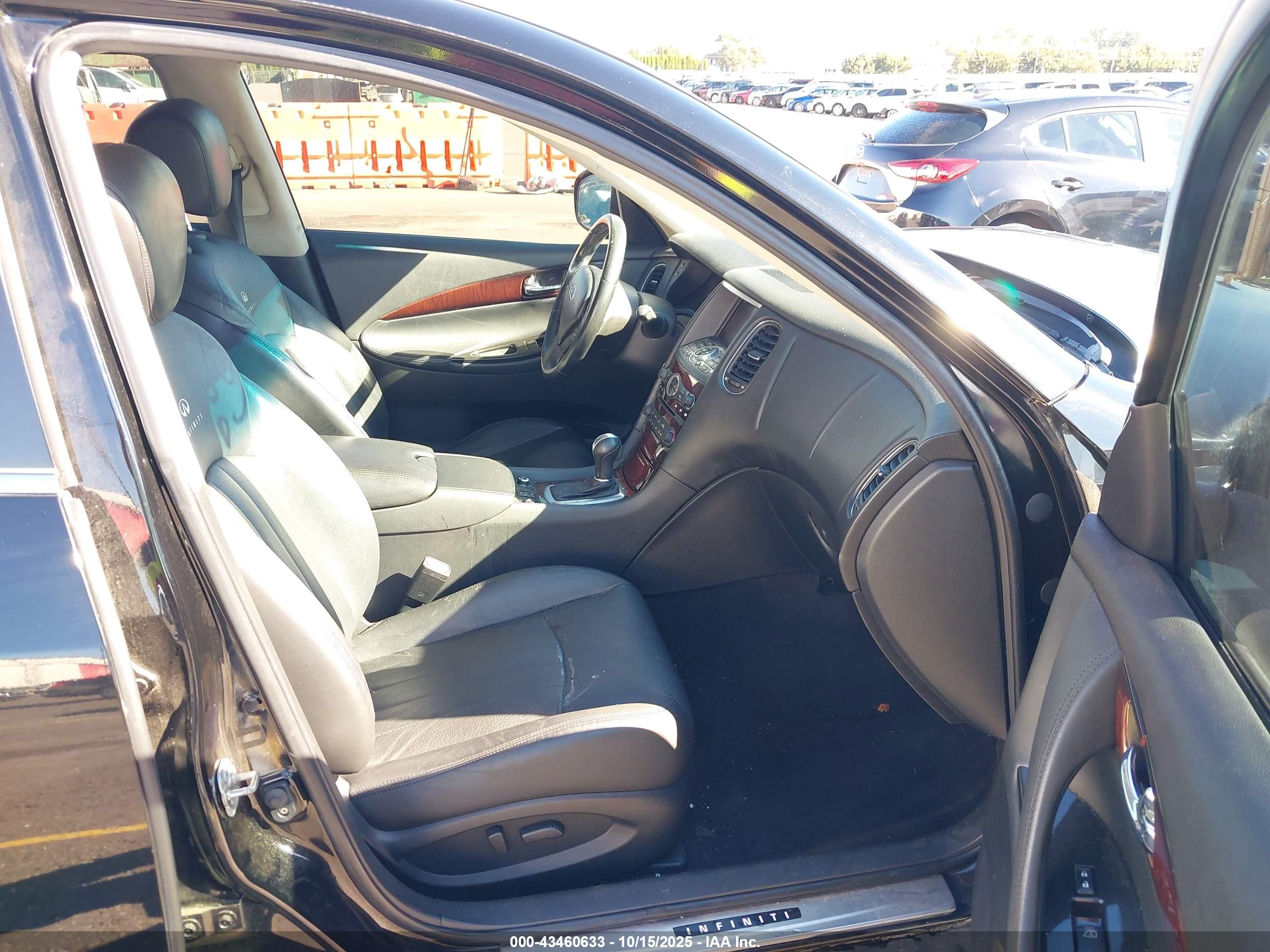 INFINITI EX35 image 5