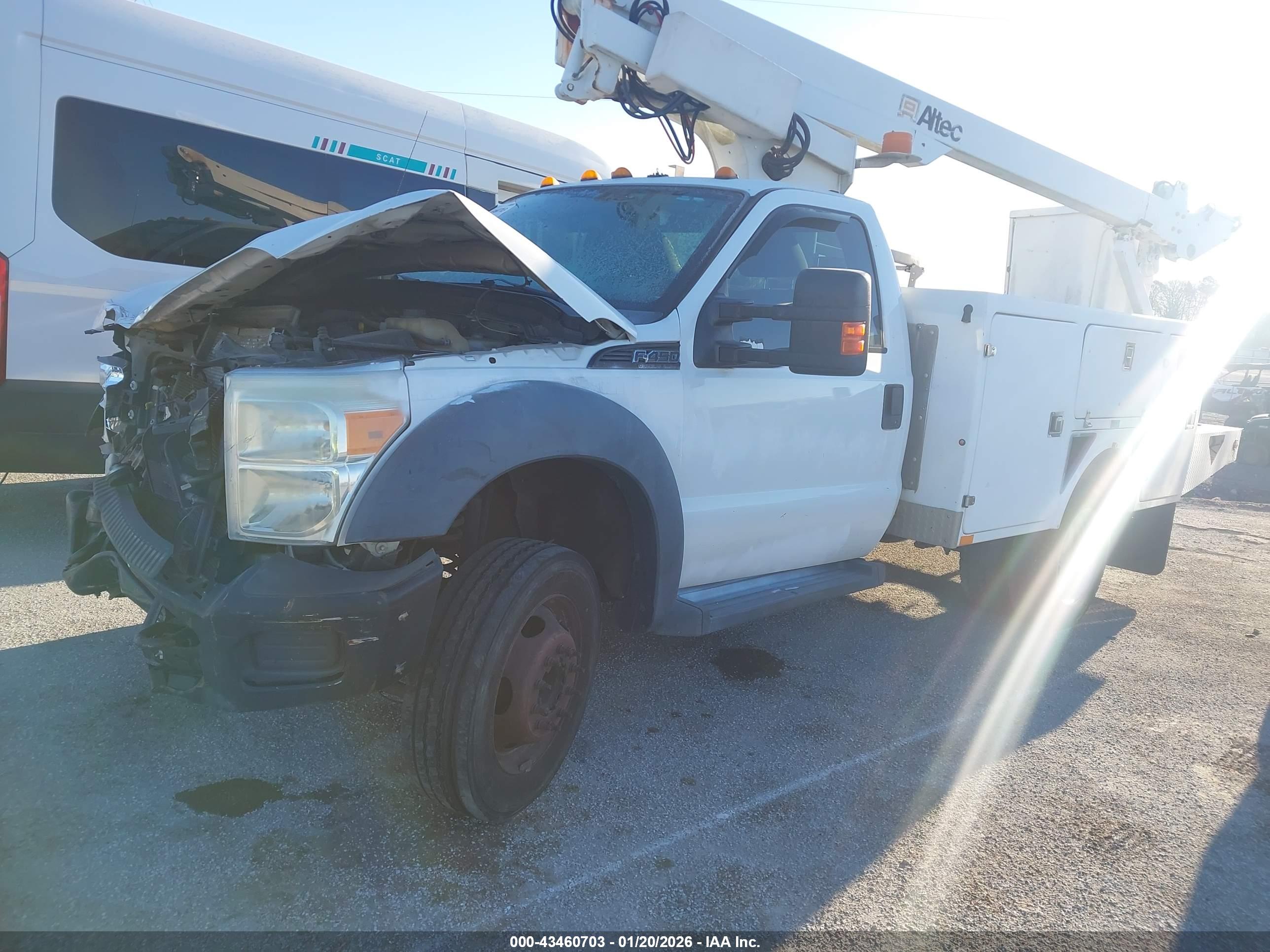 FORD F-450 image 2