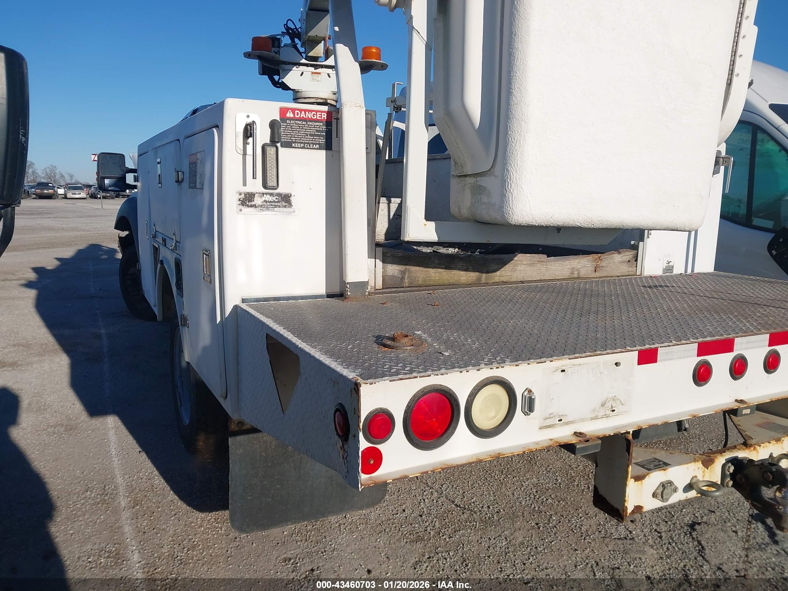 FORD F-450 image 3