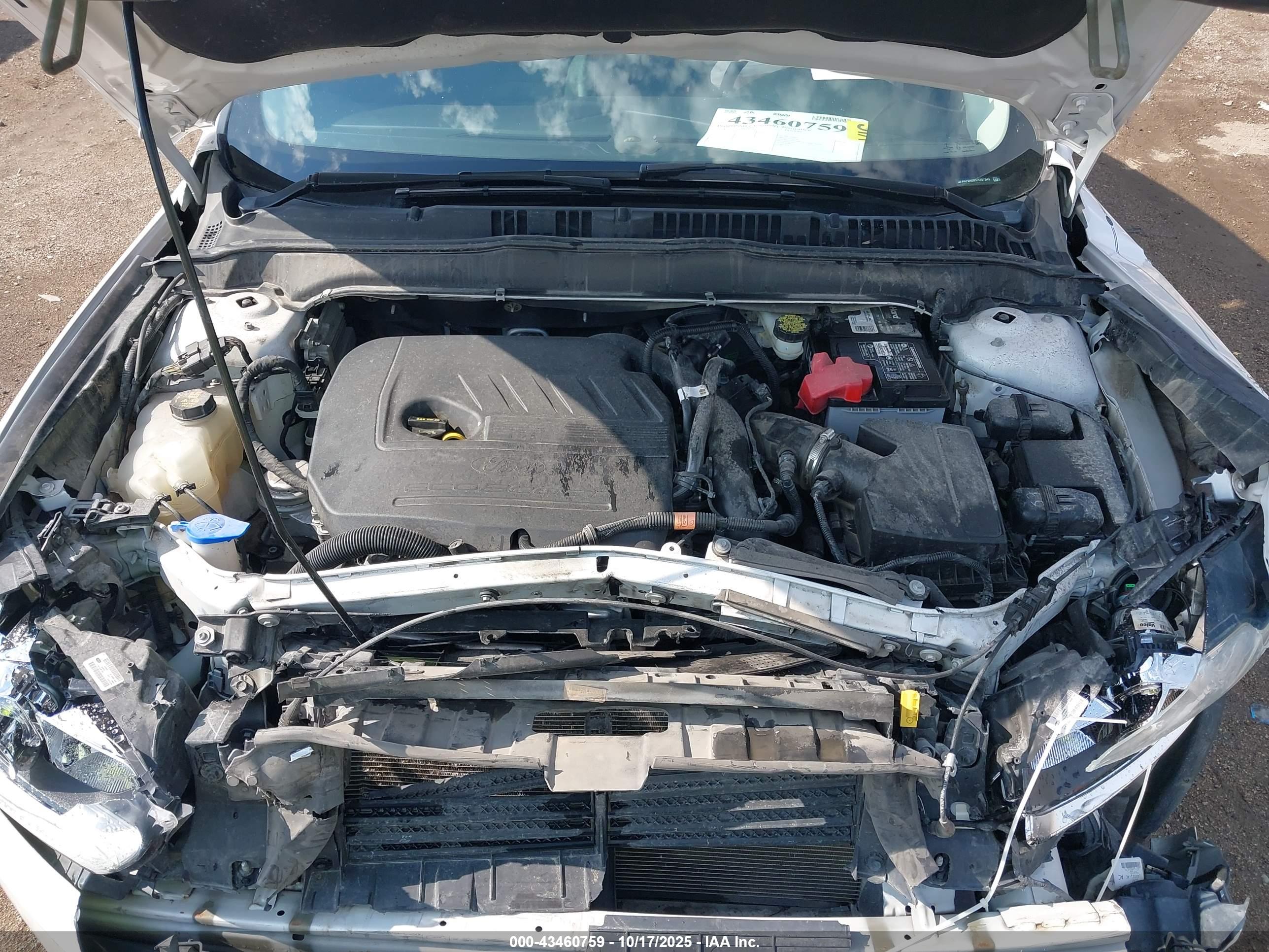 FORD FUSION image 10