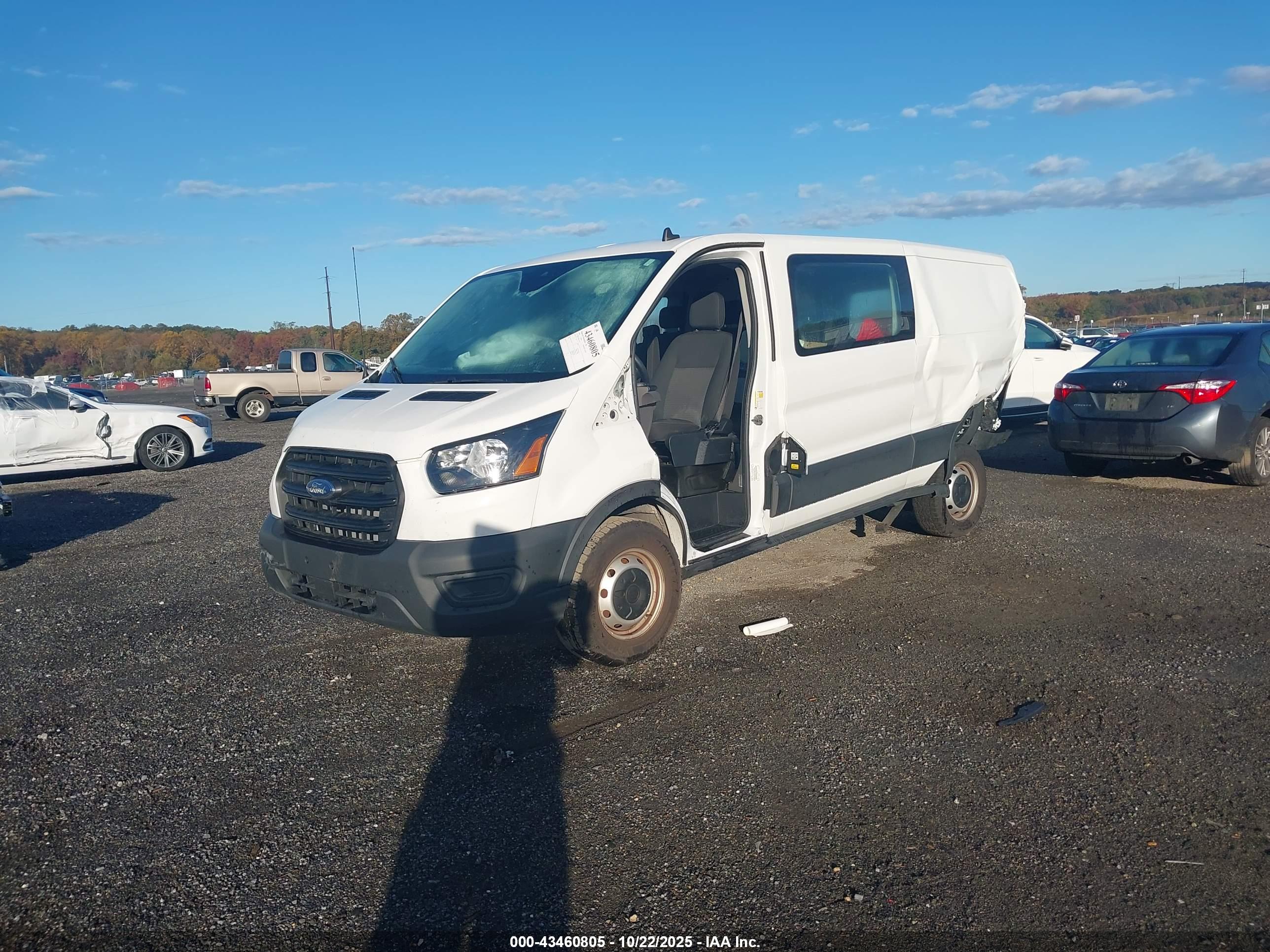 FORD TRANSIT image 2