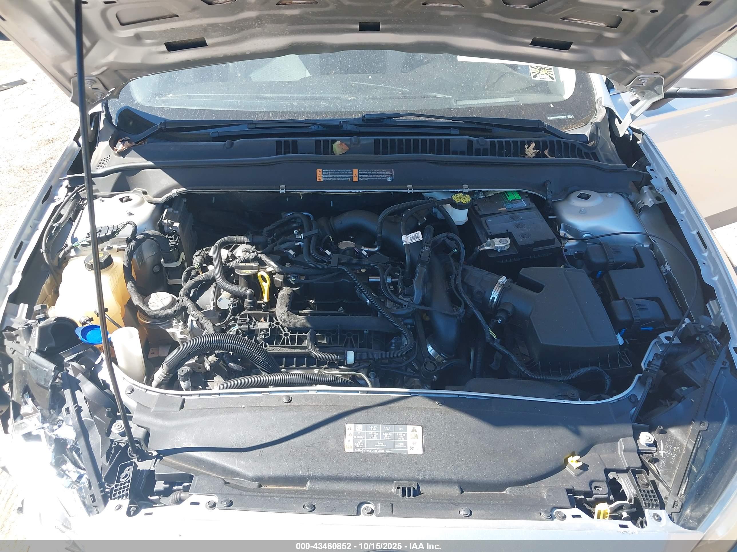 FORD FUSION image 10