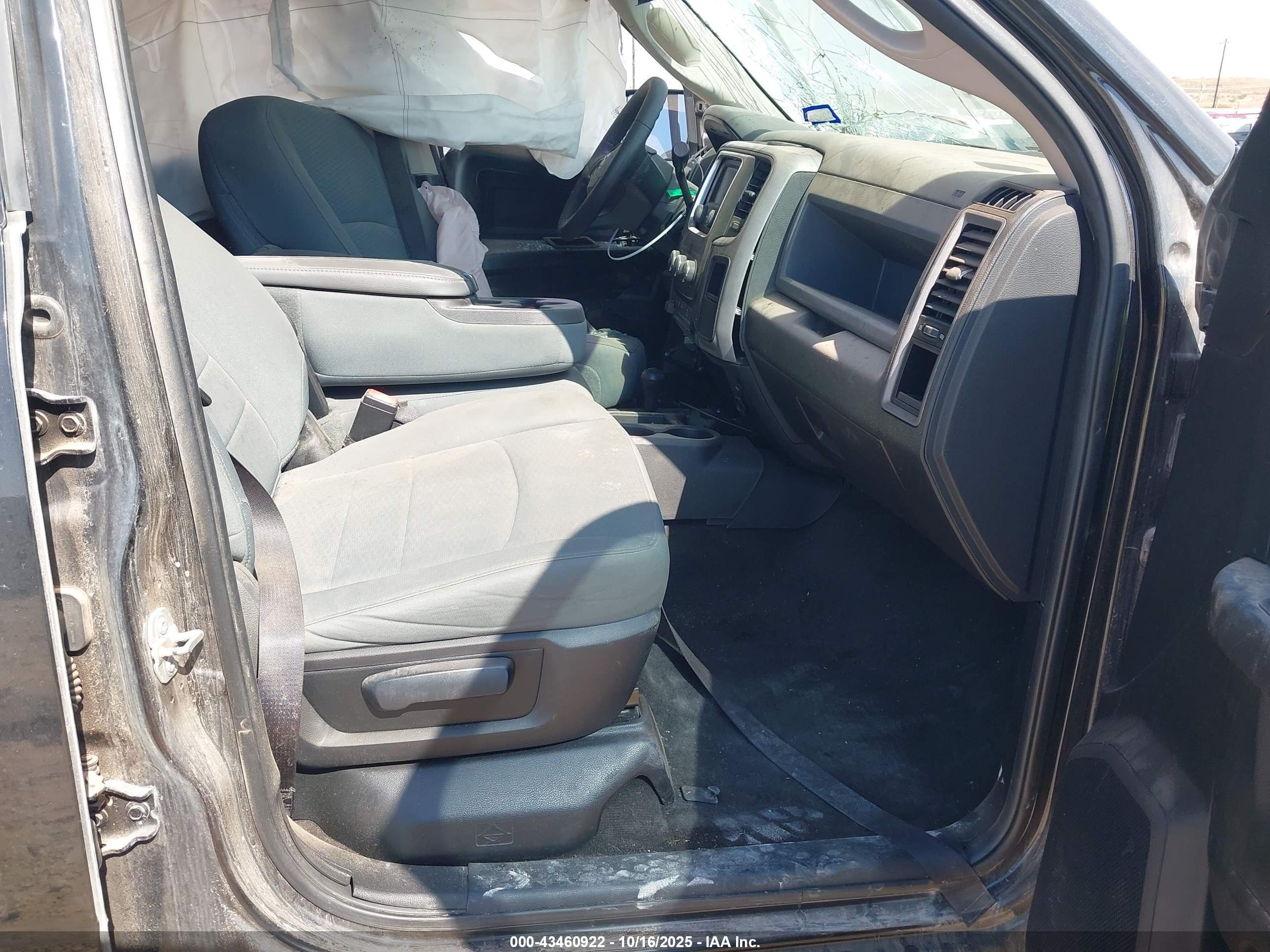 RAM 2500 image 5