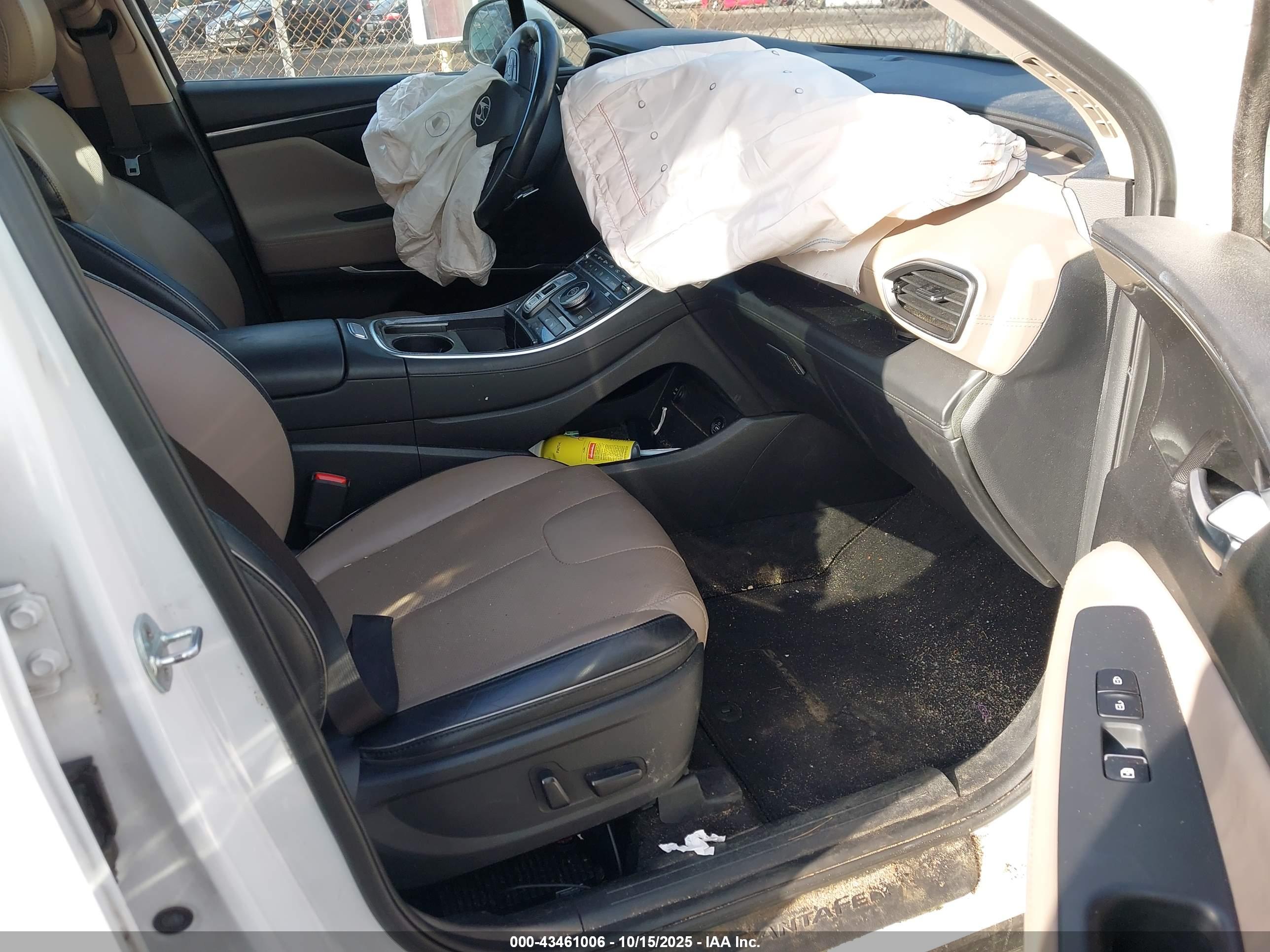 HYUNDAI SANTA image 5
