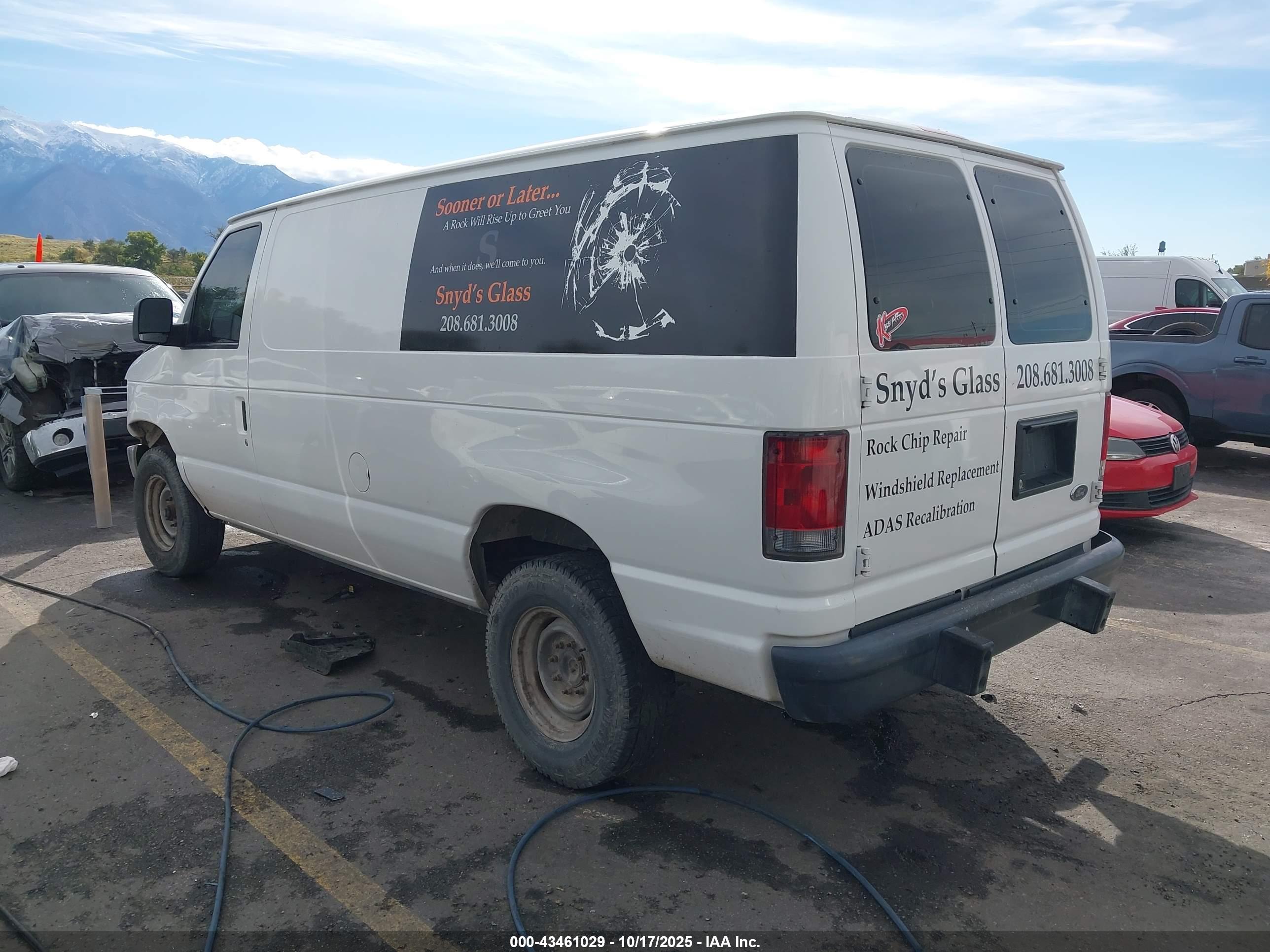 FORD E-250 image 3