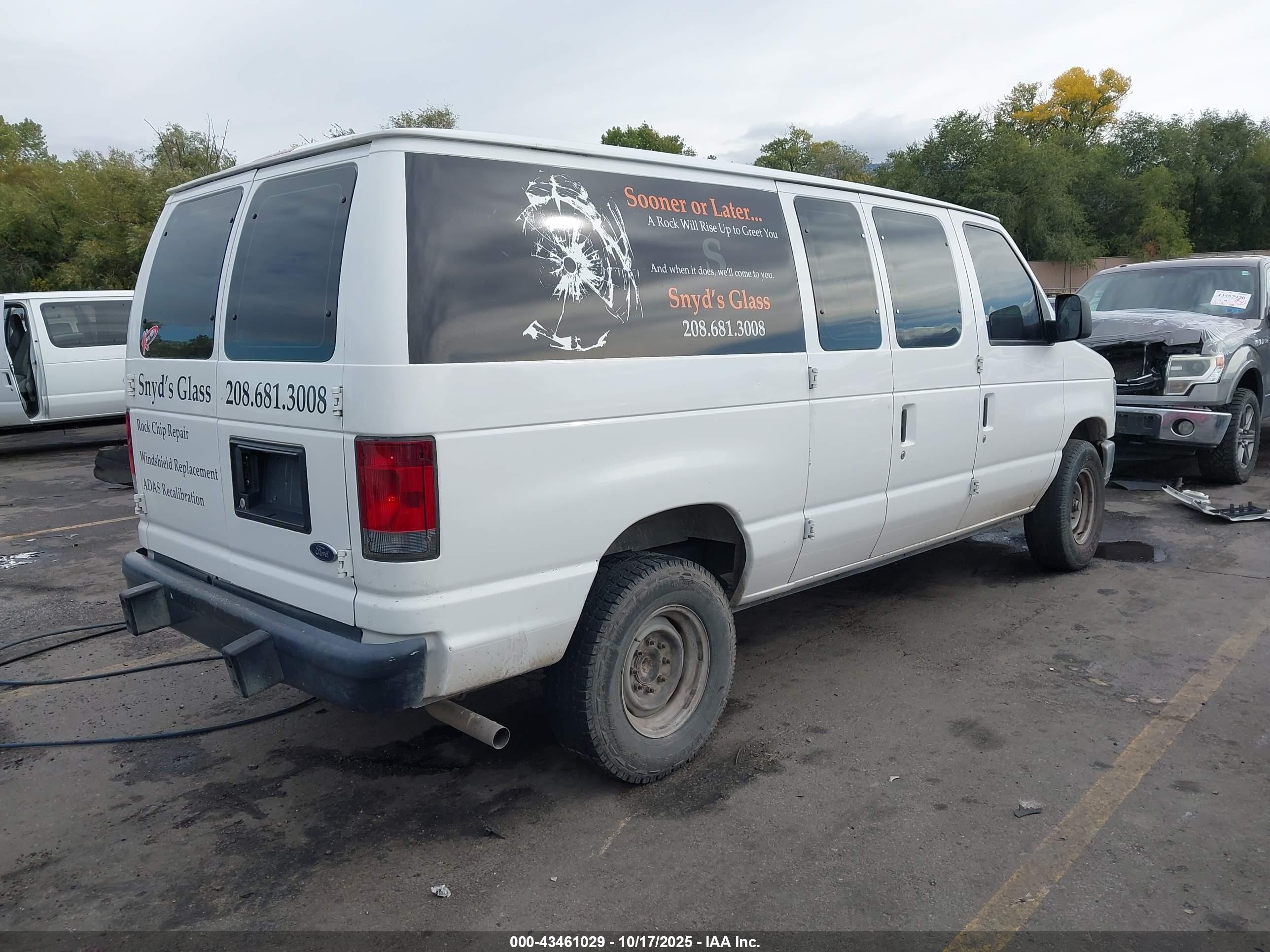 FORD E-250 image 4