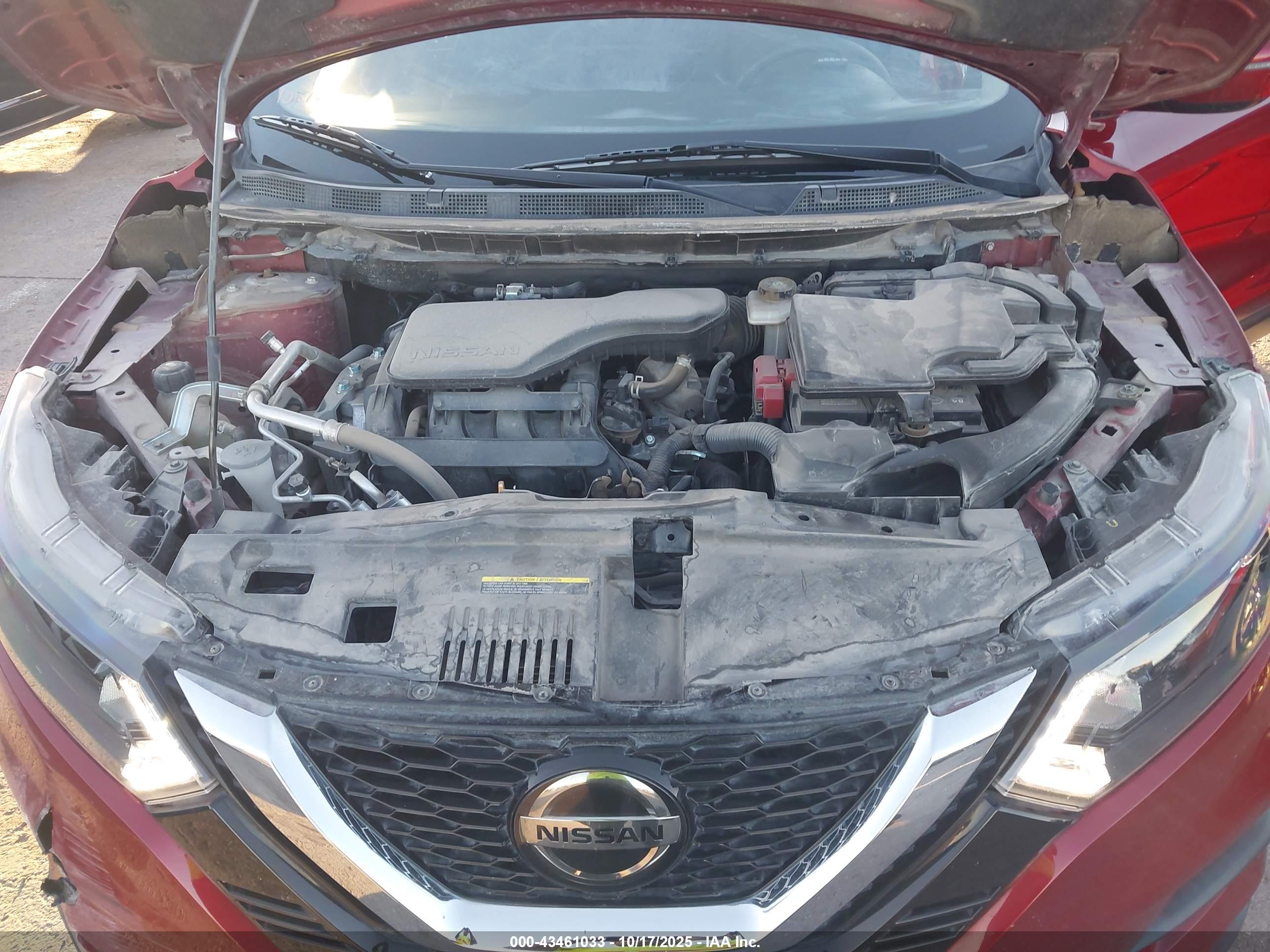 NISSAN ROGUE image 10