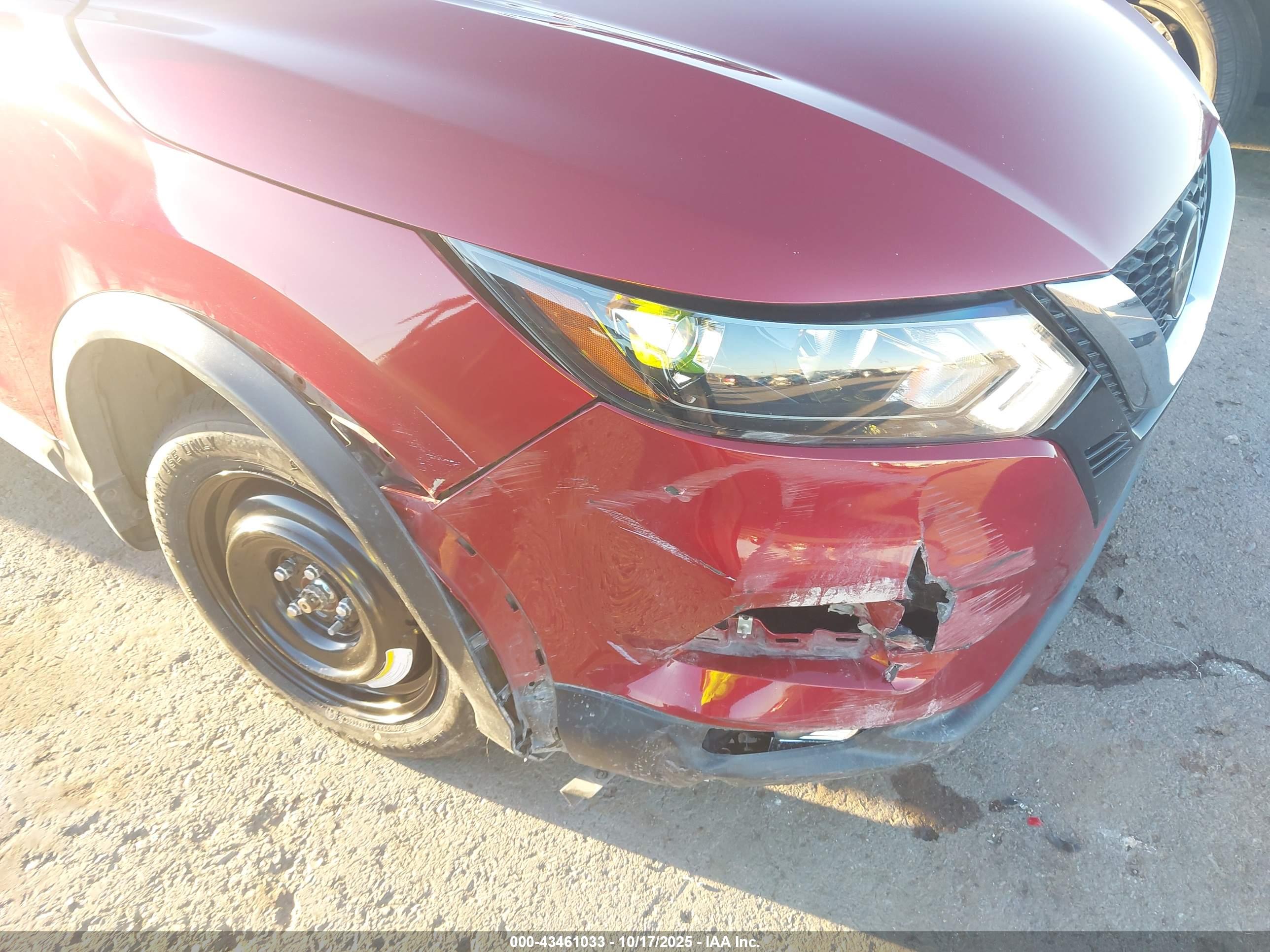 NISSAN ROGUE image 6