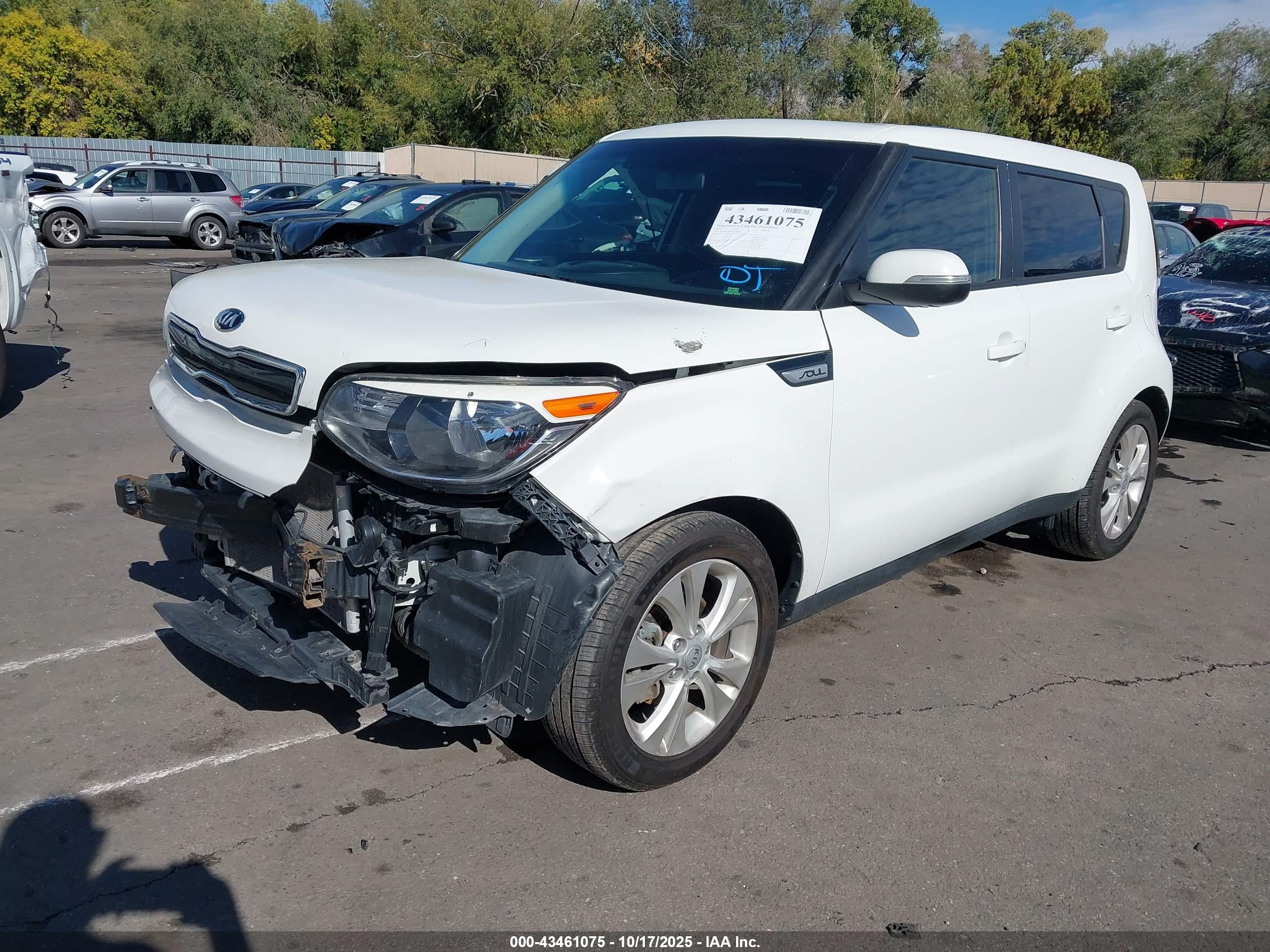 KIA SOUL image 2