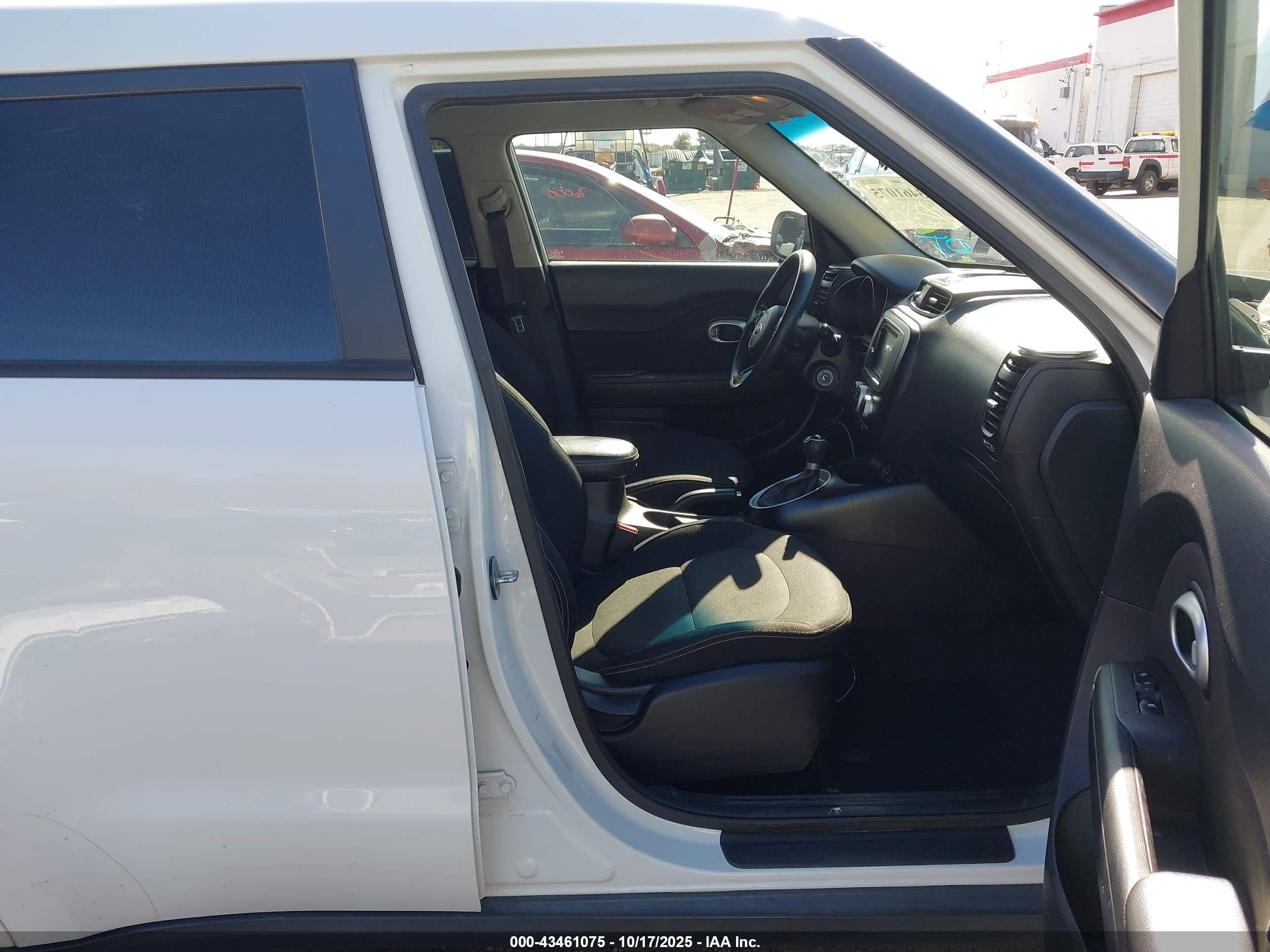 KIA SOUL image 5