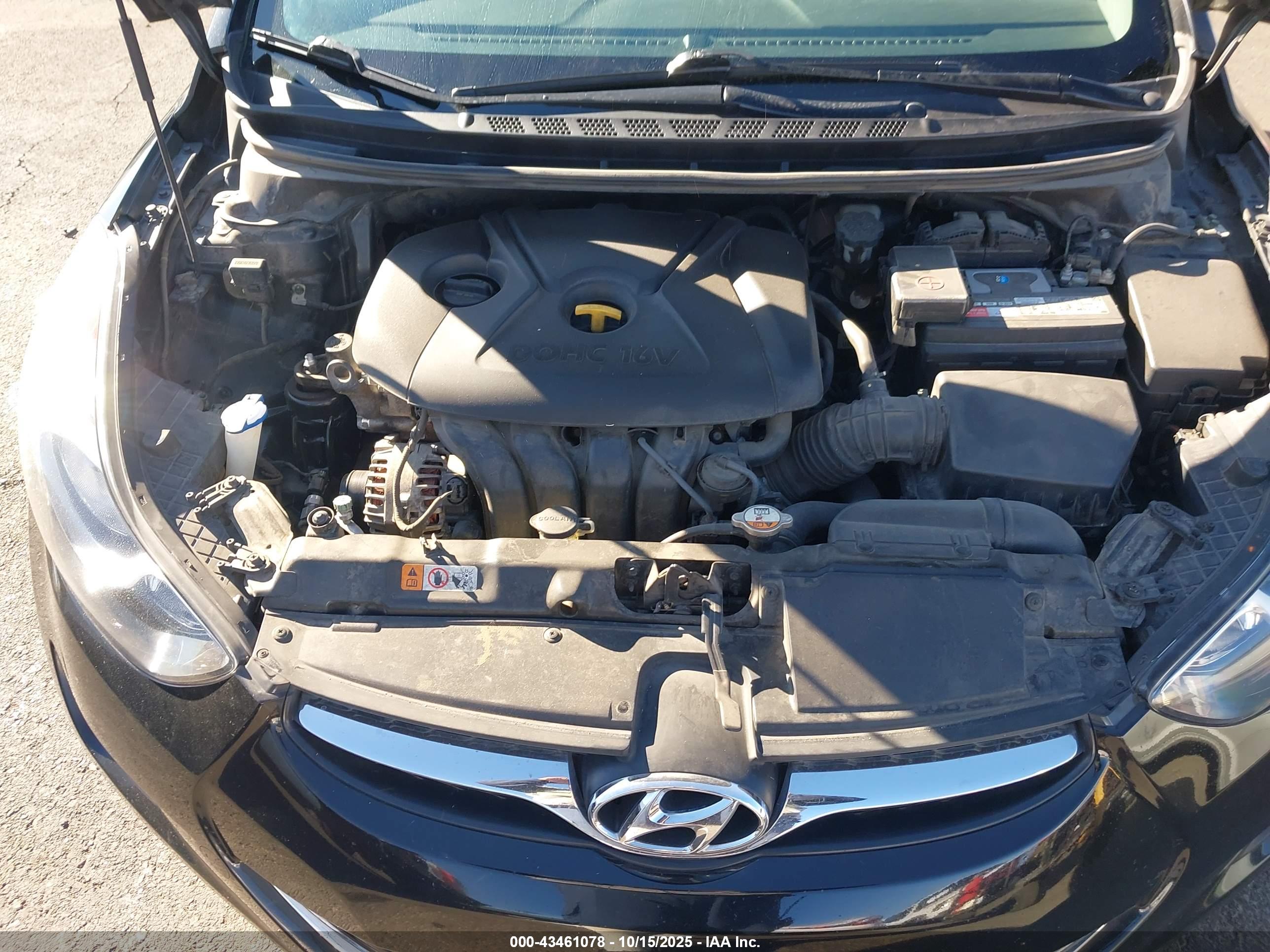 HYUNDAI ELANTRA image 10