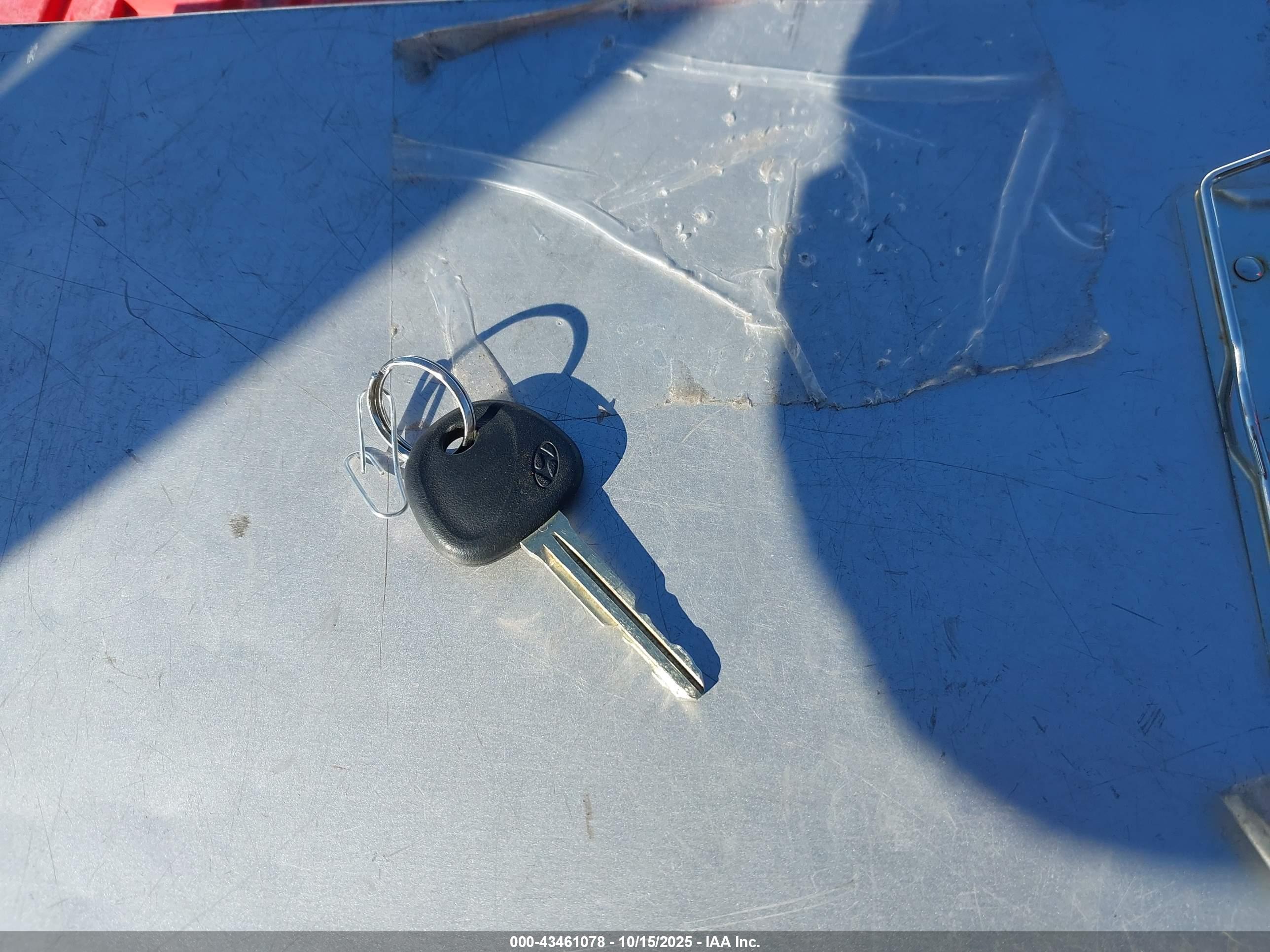 HYUNDAI ELANTRA image 11