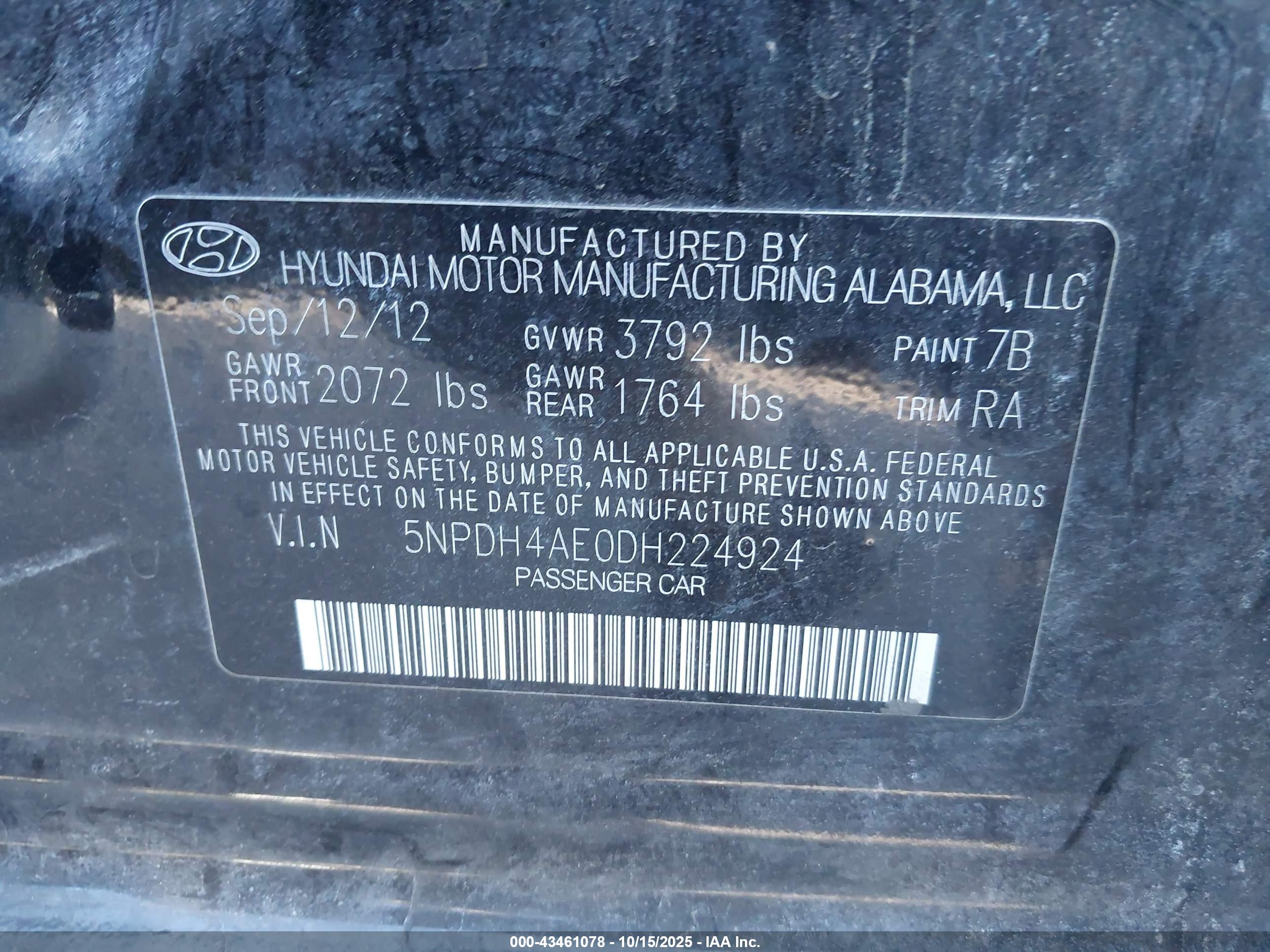 HYUNDAI ELANTRA image 9