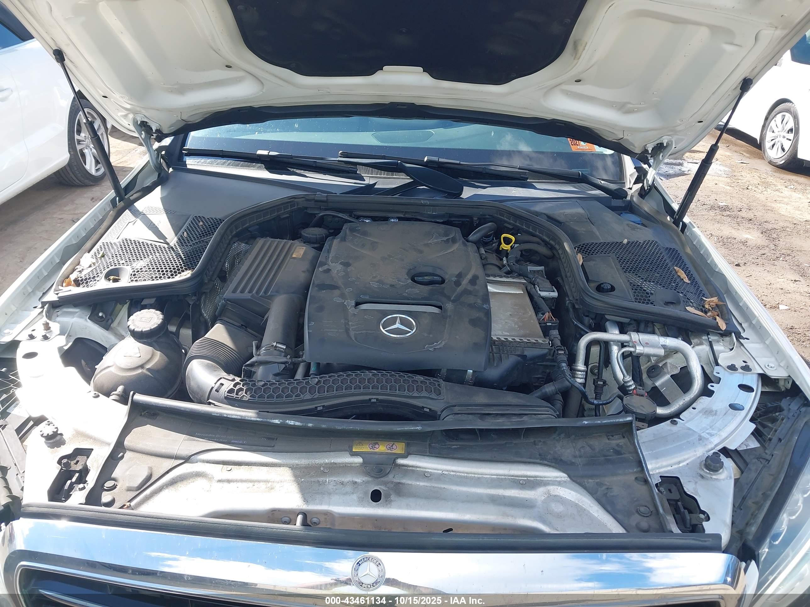 MERCEDES-BENZ C image 10