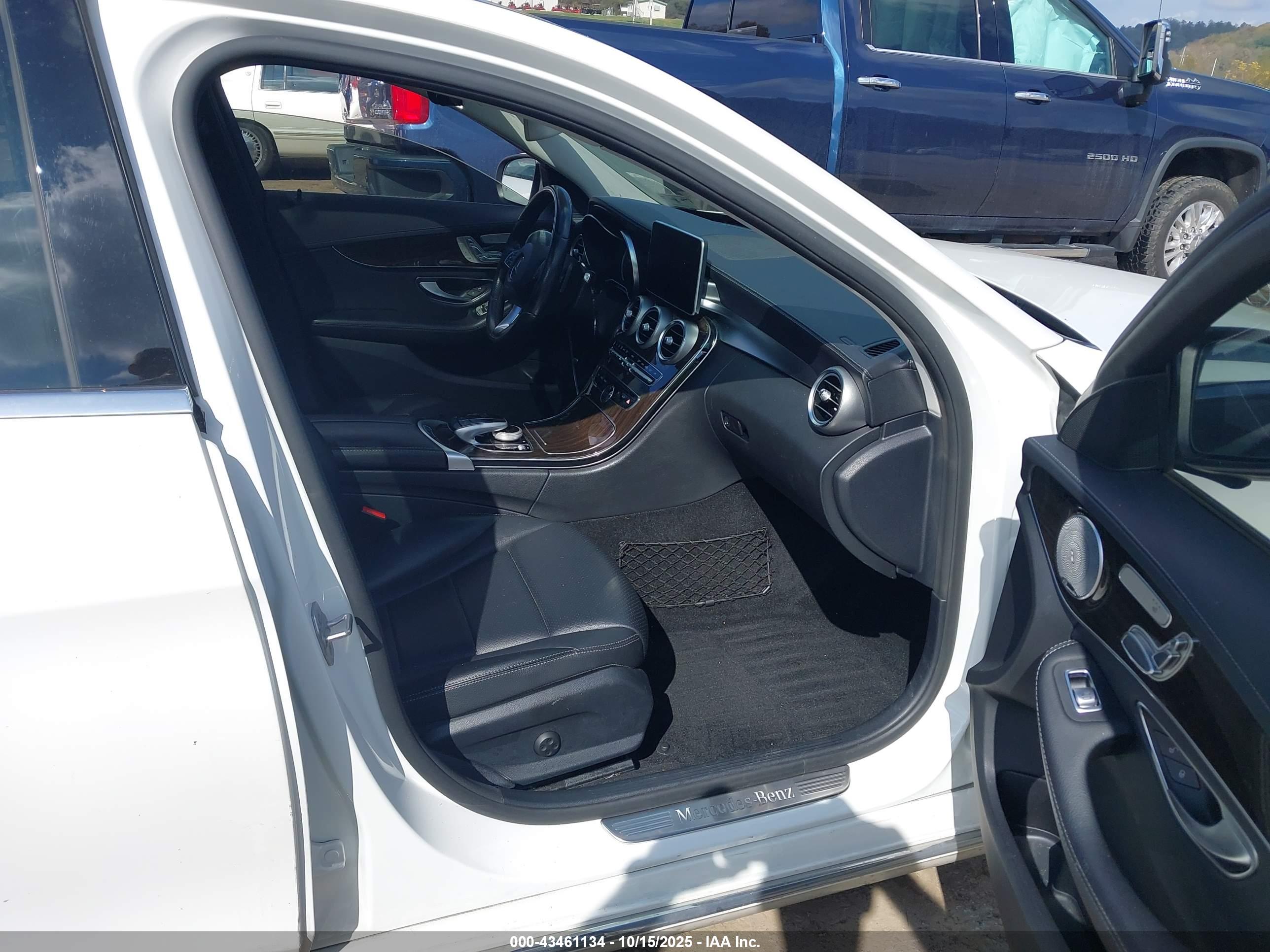 MERCEDES-BENZ C image 5