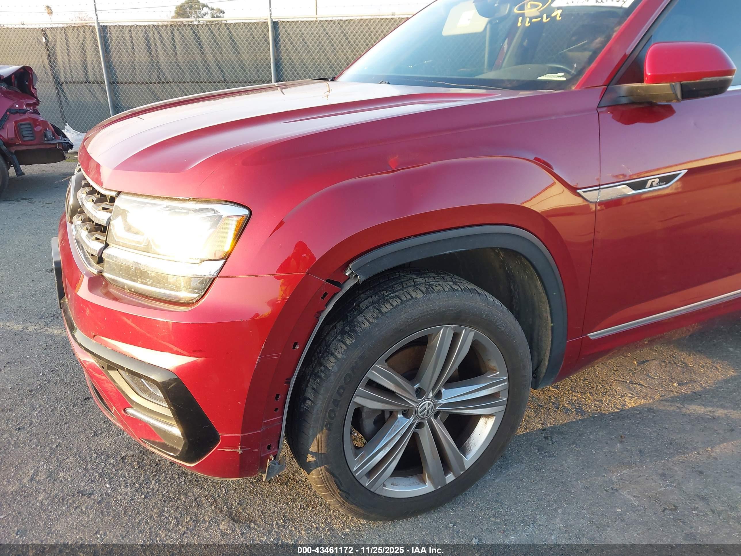 VOLKSWAGEN ATLAS image 6
