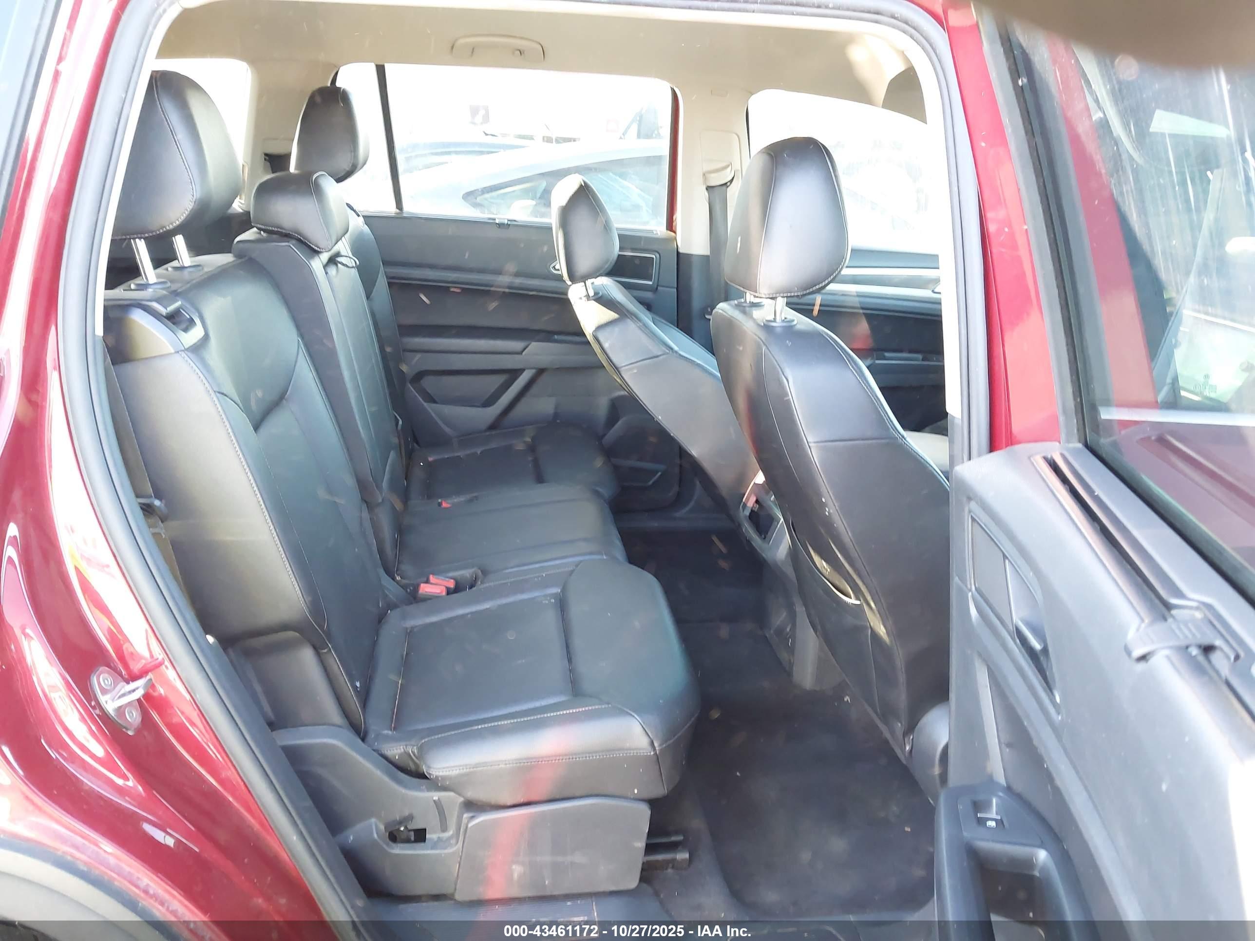 VOLKSWAGEN ATLAS image 8