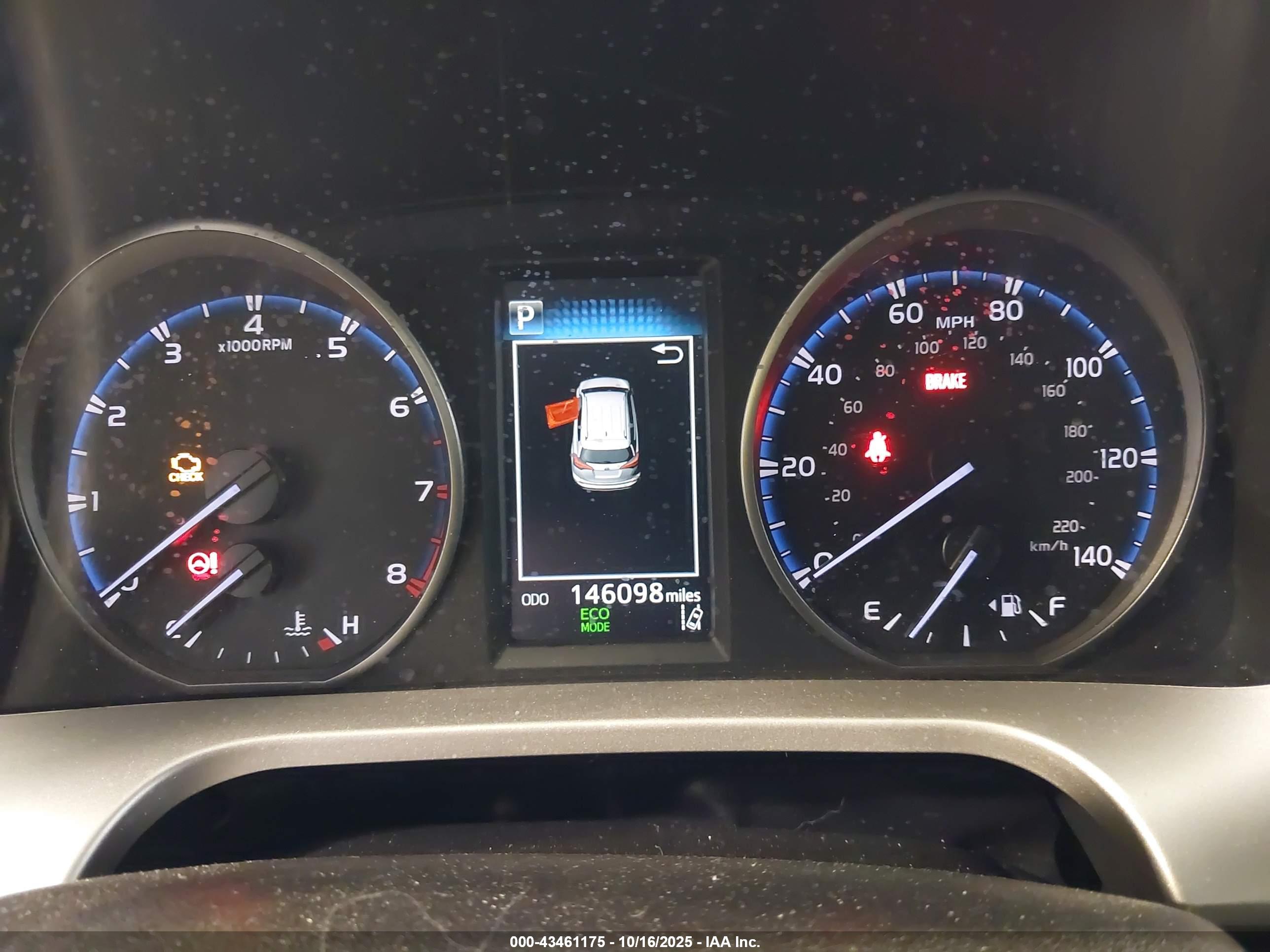 TOYOTA RAV4 image 7