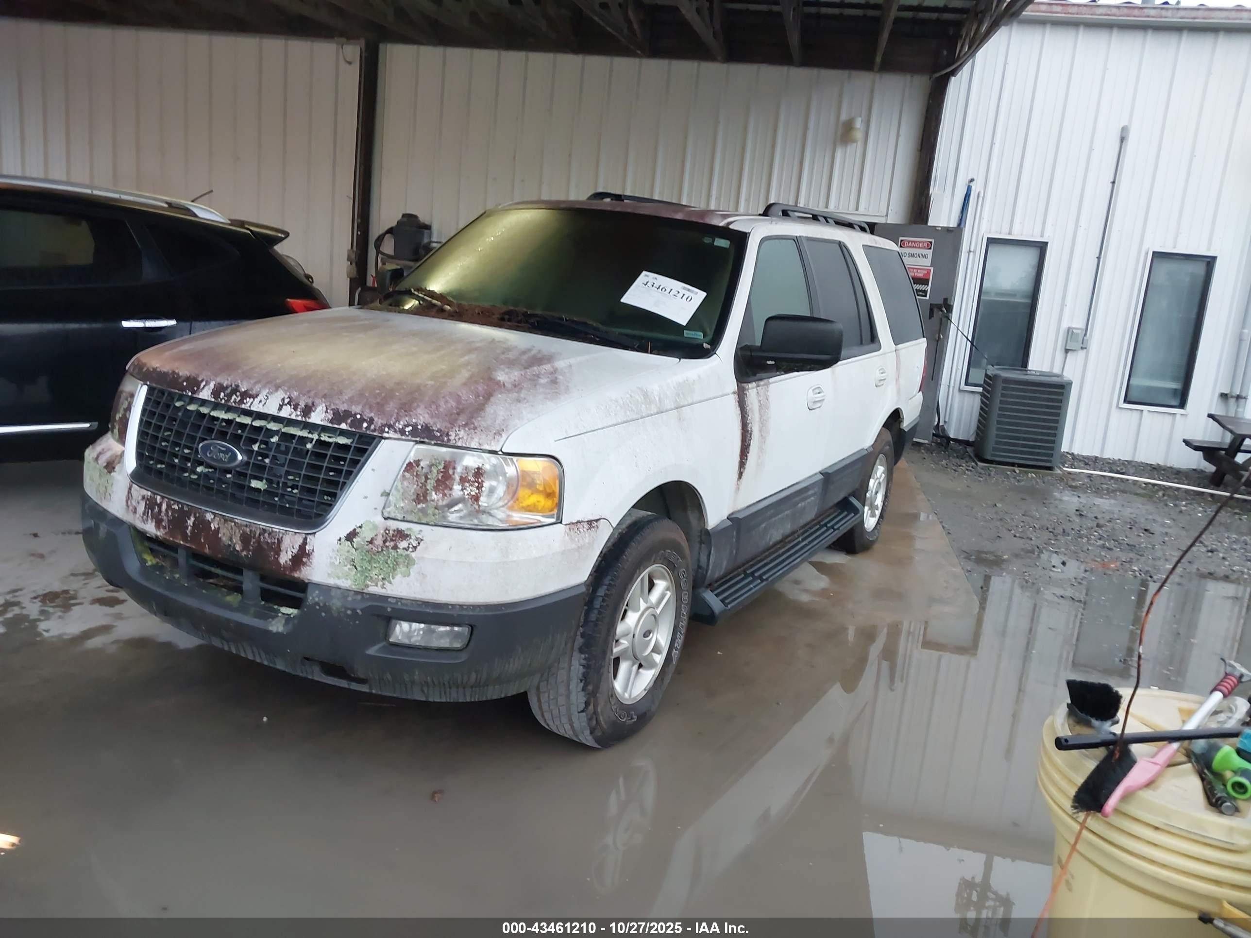 FORD EXPEDITION image 2