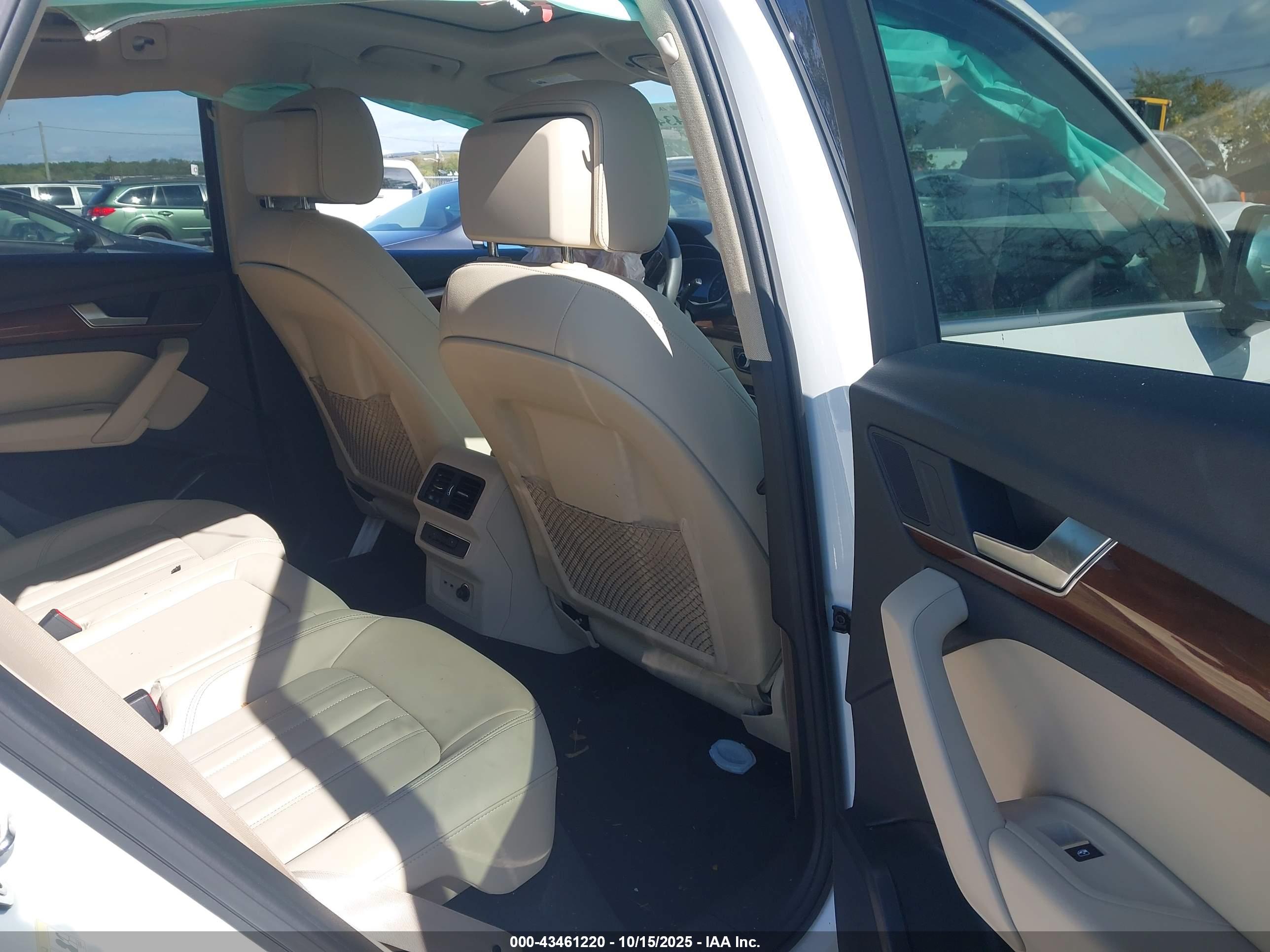AUDI Q5 image 8