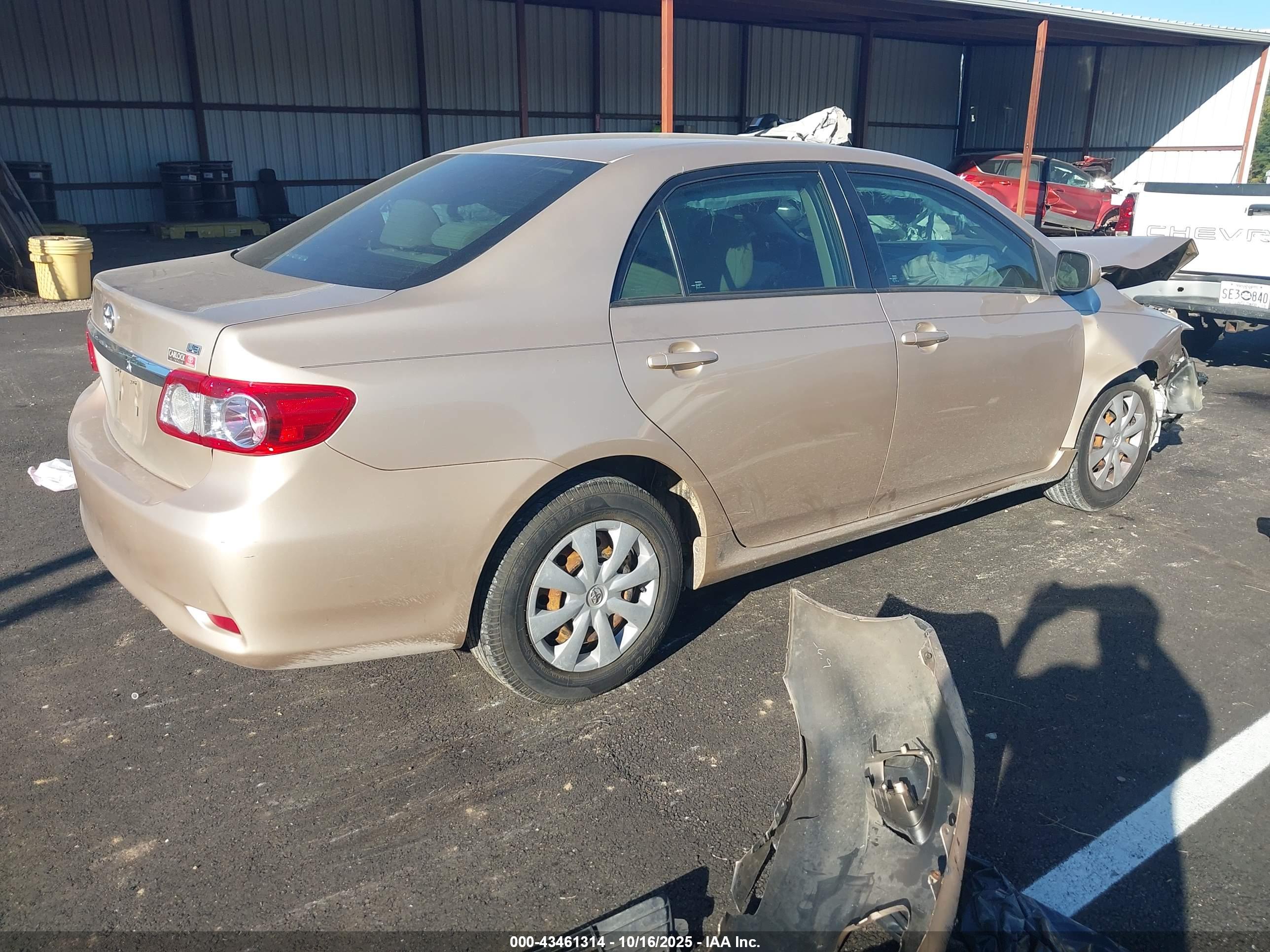 TOYOTA COROLLA image 4