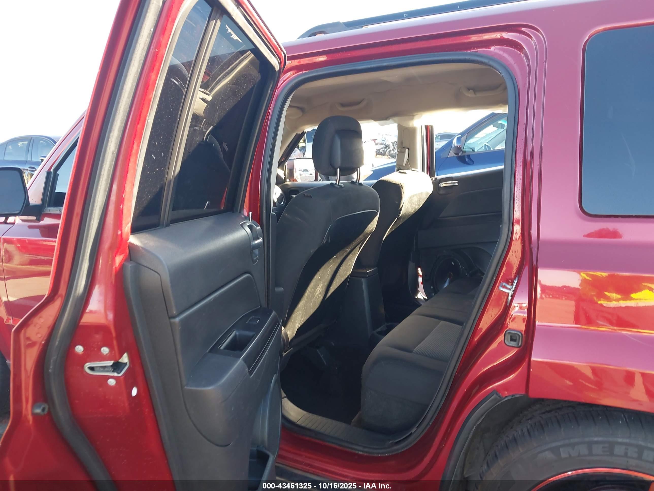 JEEP PATRIOT image 8