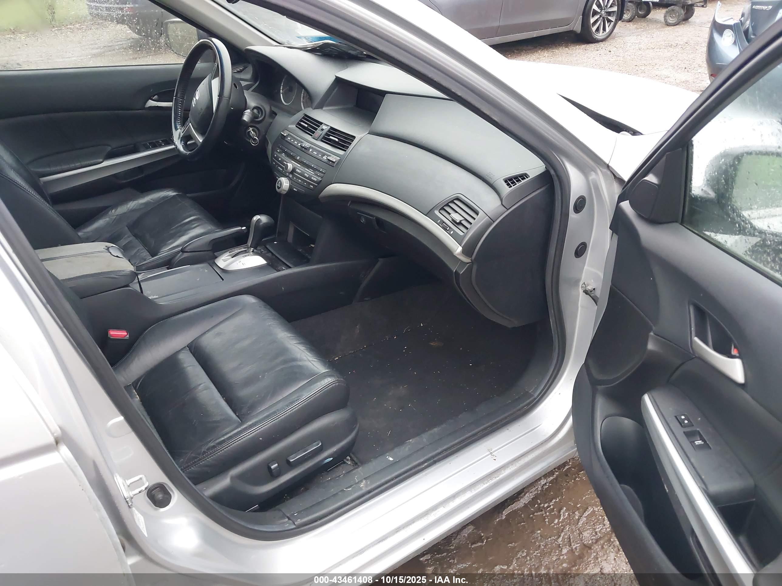 HONDA ACCORD image 5