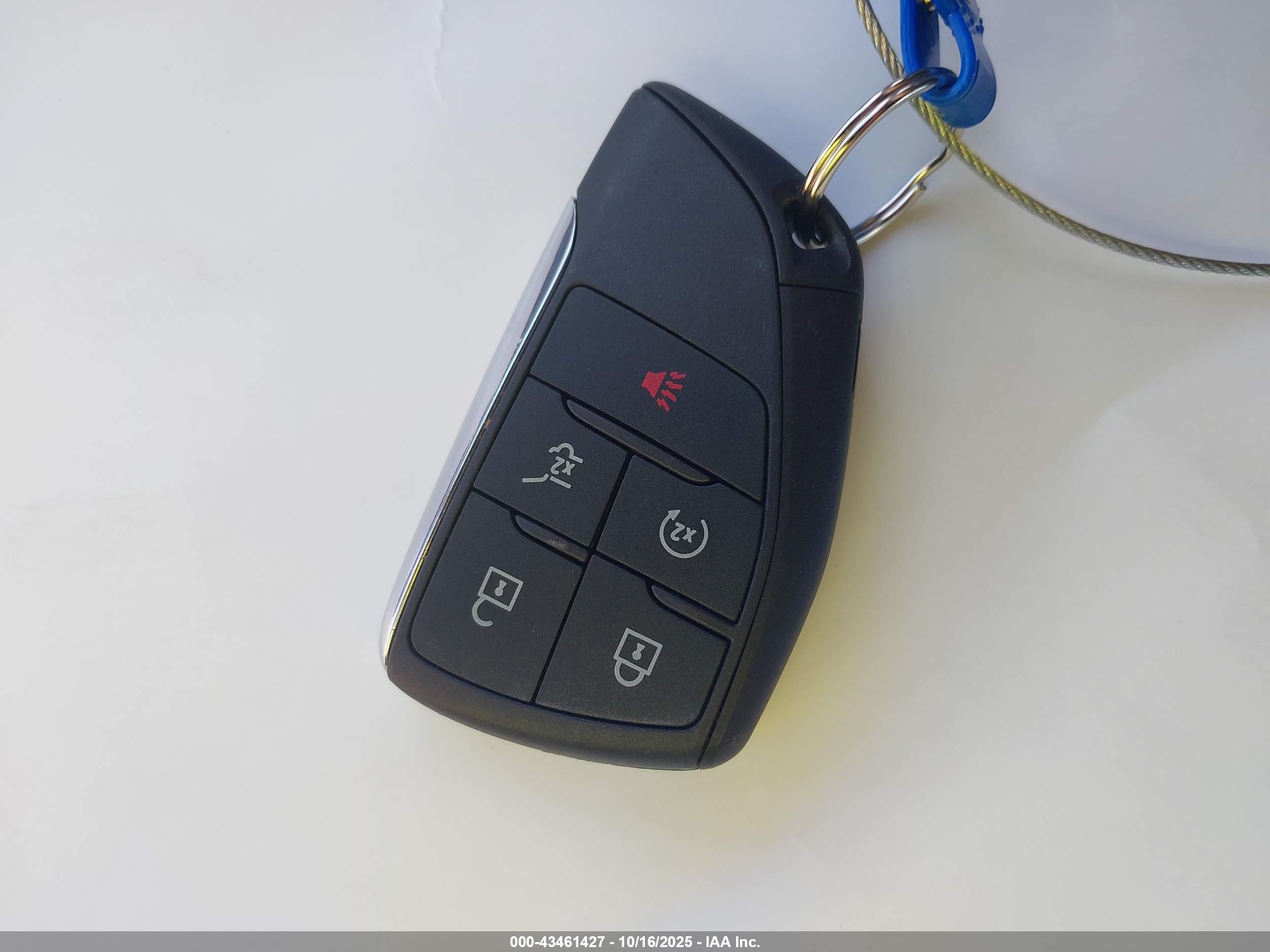 CHEVROLET TRAVERSE image 11