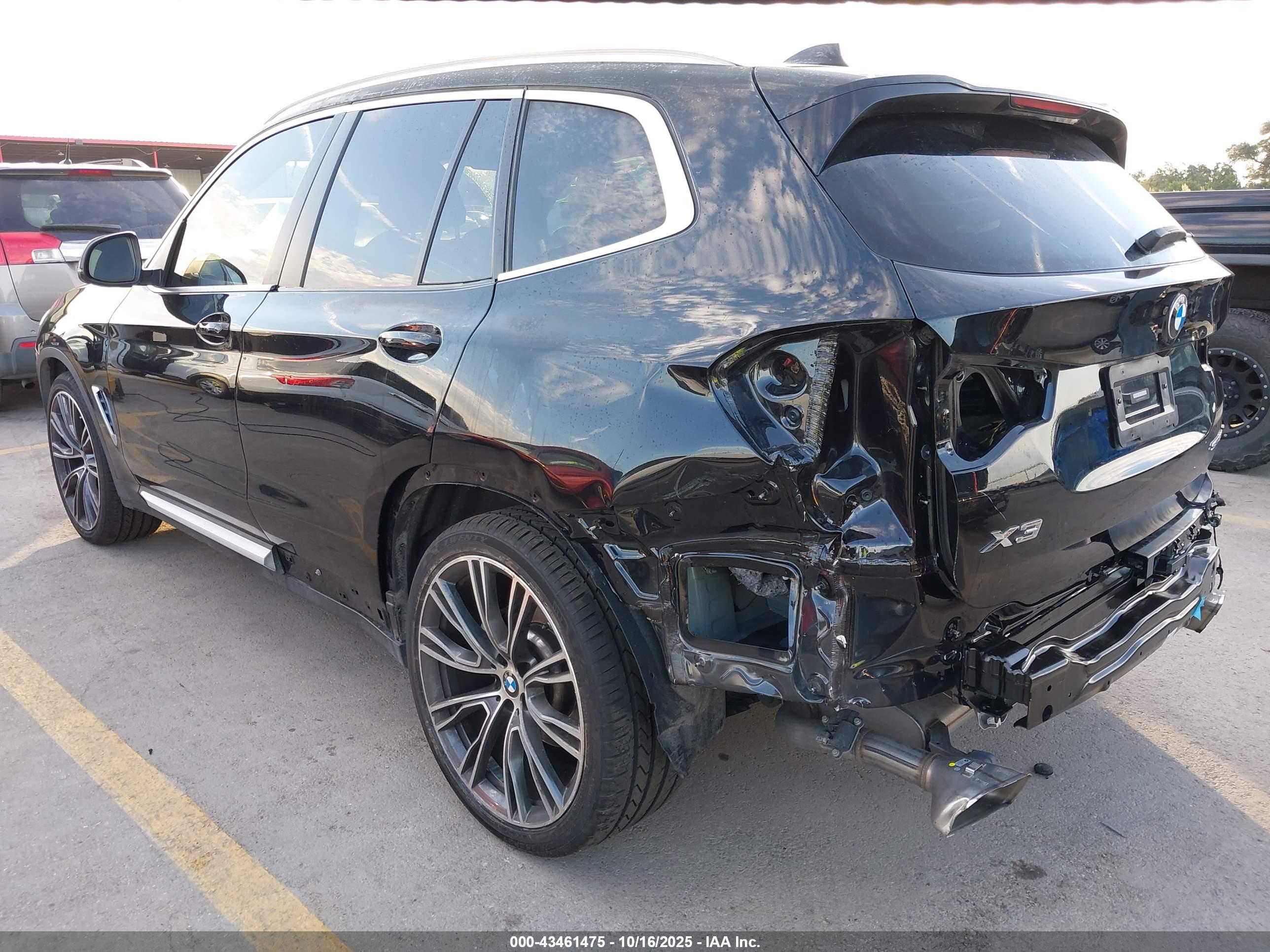 BMW X3 image 3