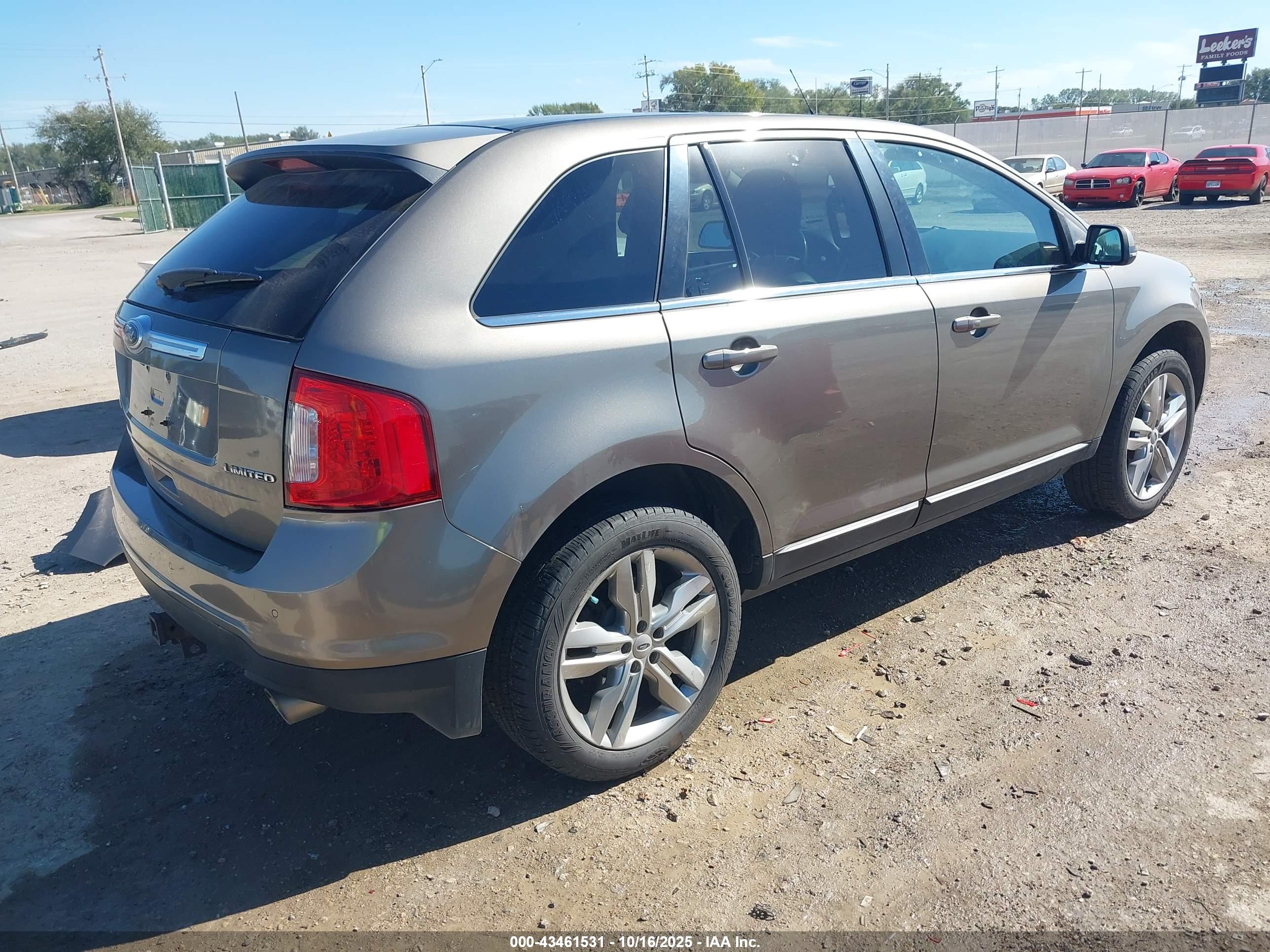 FORD EDGE image 4